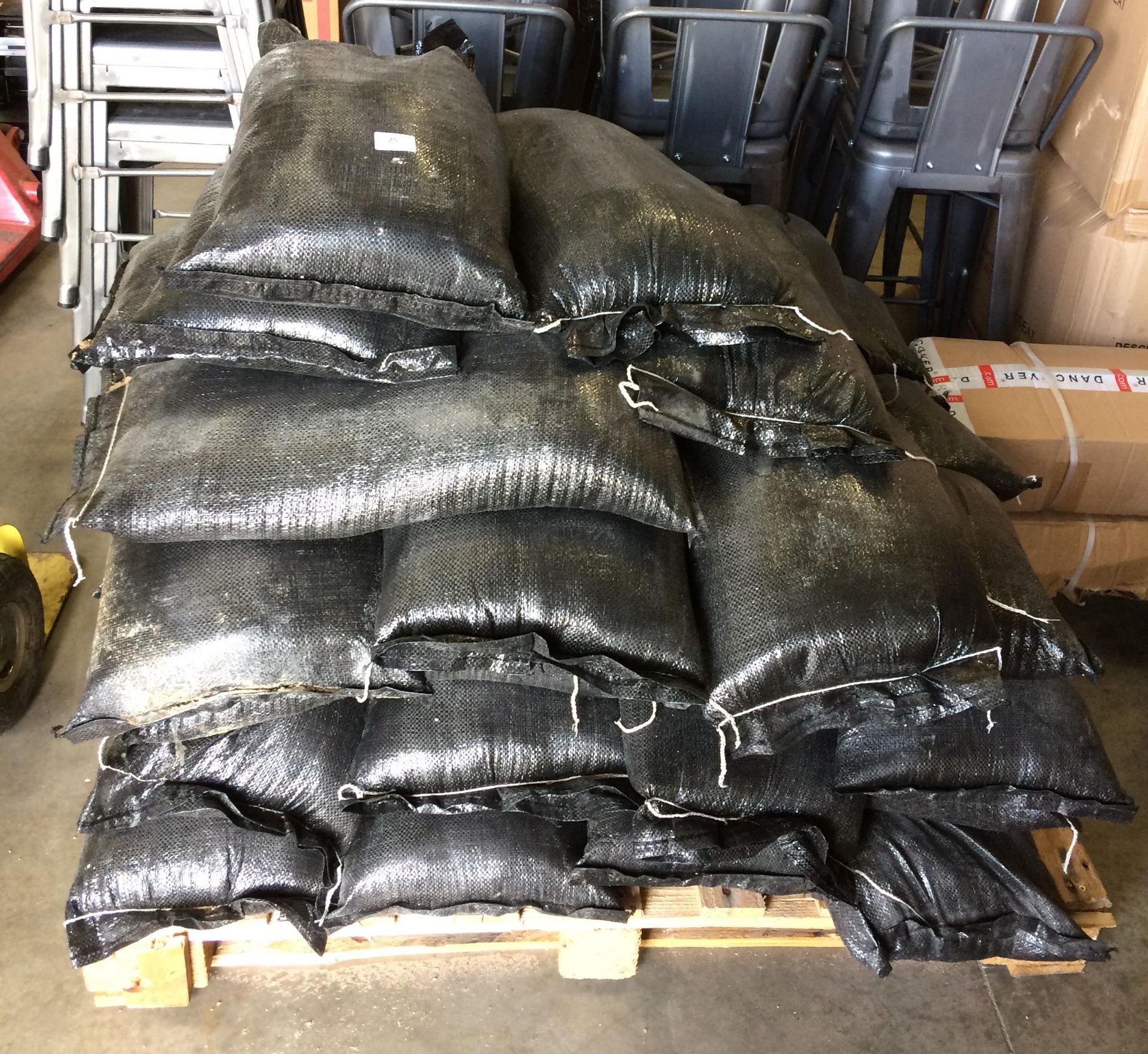 Contents to pallet - 32 sandbags