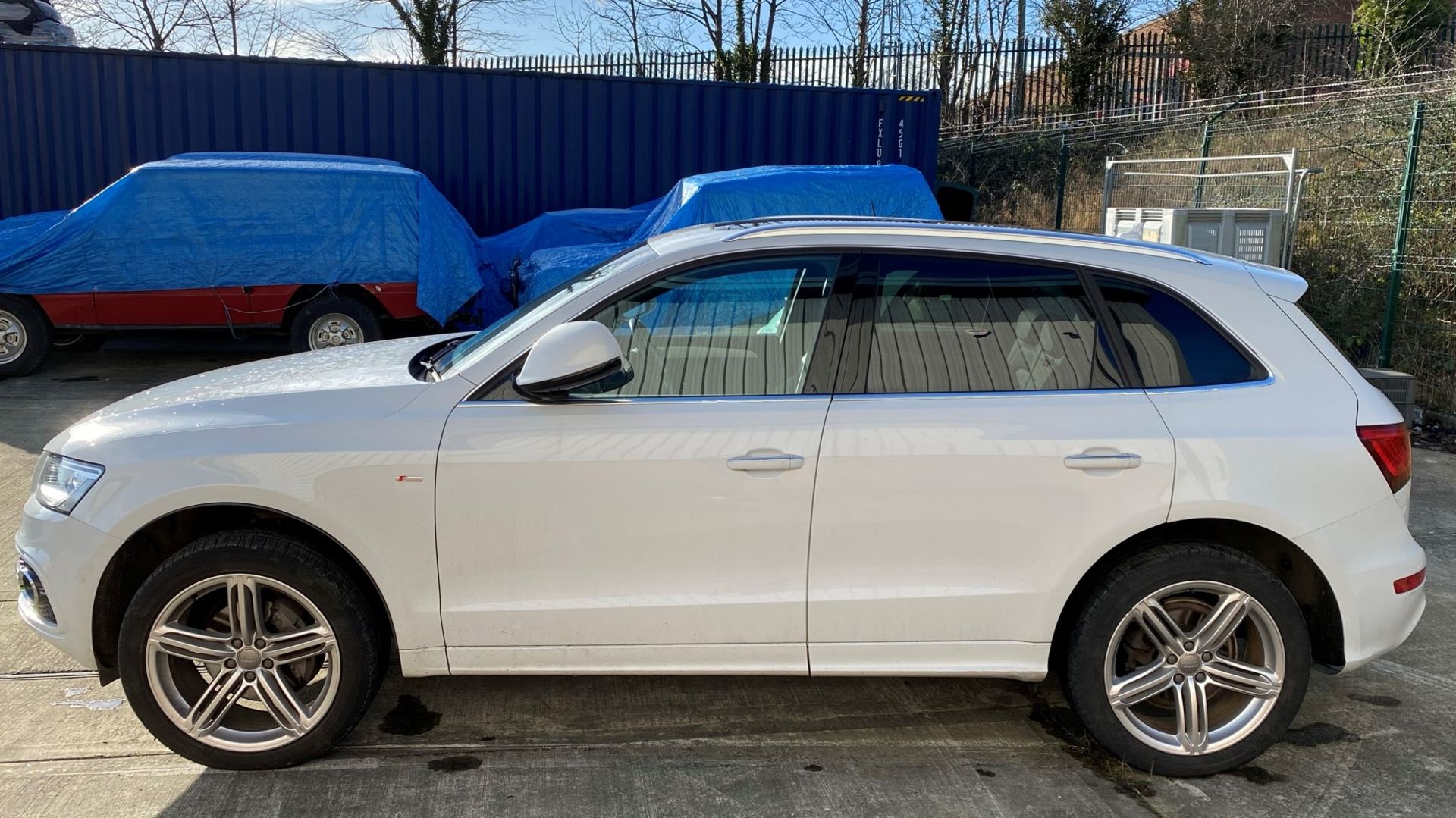 SEIZED VEHICLE AUDI Q5 TDi S LINE FIVE DOOR HATCHBACK - Diesel - White Reg No: YC66 RZH Recorded - Image 6 of 14