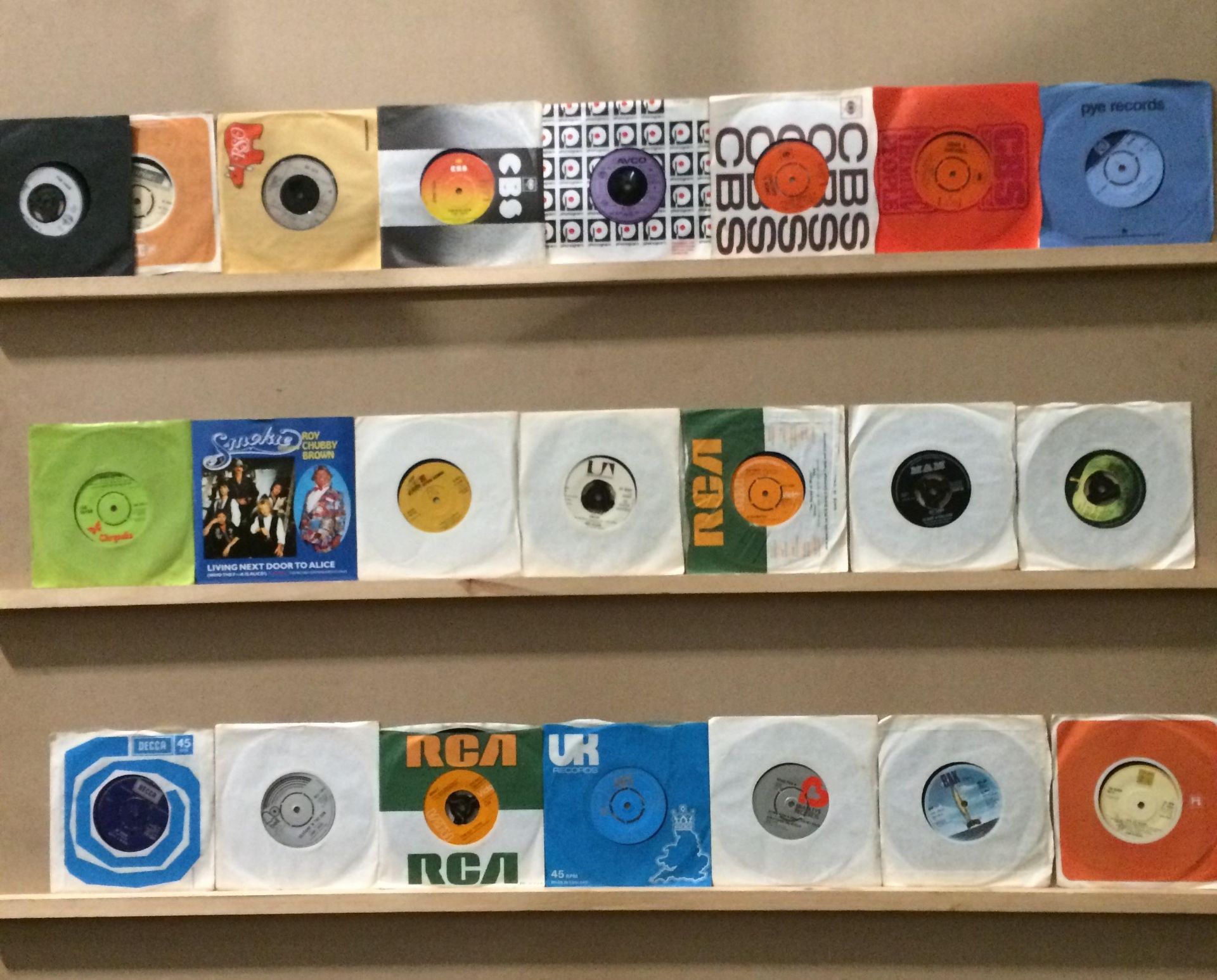 Contents to brown and blue vinyl singles cases - approximately 145 assorted 45rpm singles including - Image 2 of 2
