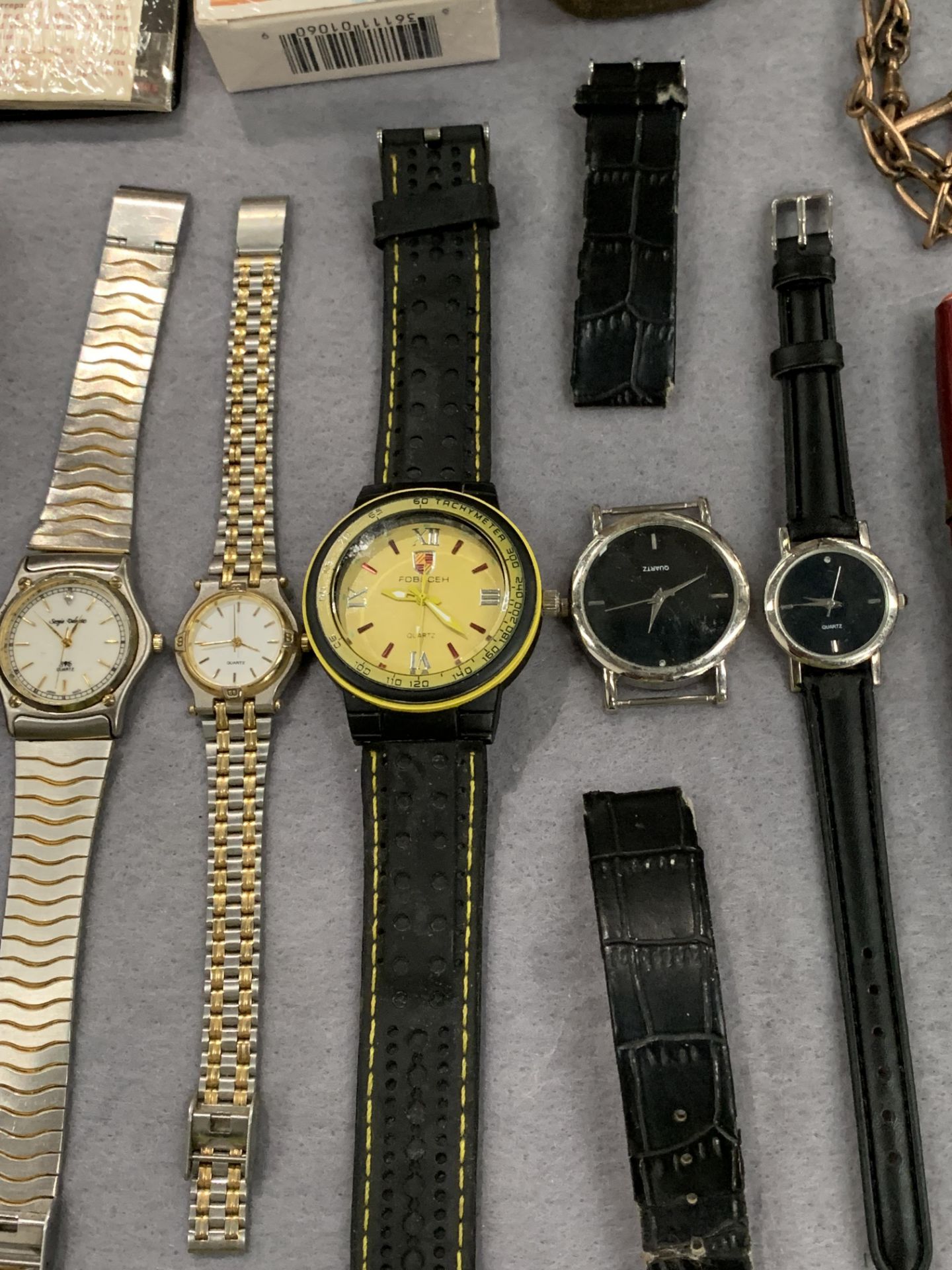 A tub containing various watches - Oris, a copy Rolex quartz, a Breitling copy, - Image 9 of 10