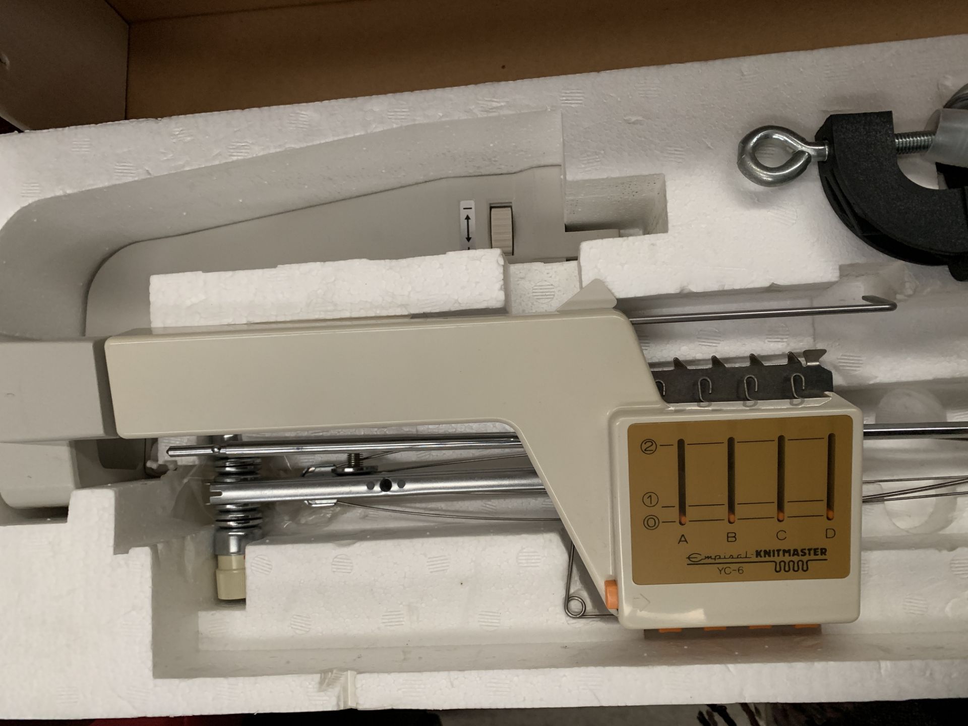 An Empisal Knitmaster YC-6 single and double bed colour changer knitting machine - boxed - Image 4 of 4