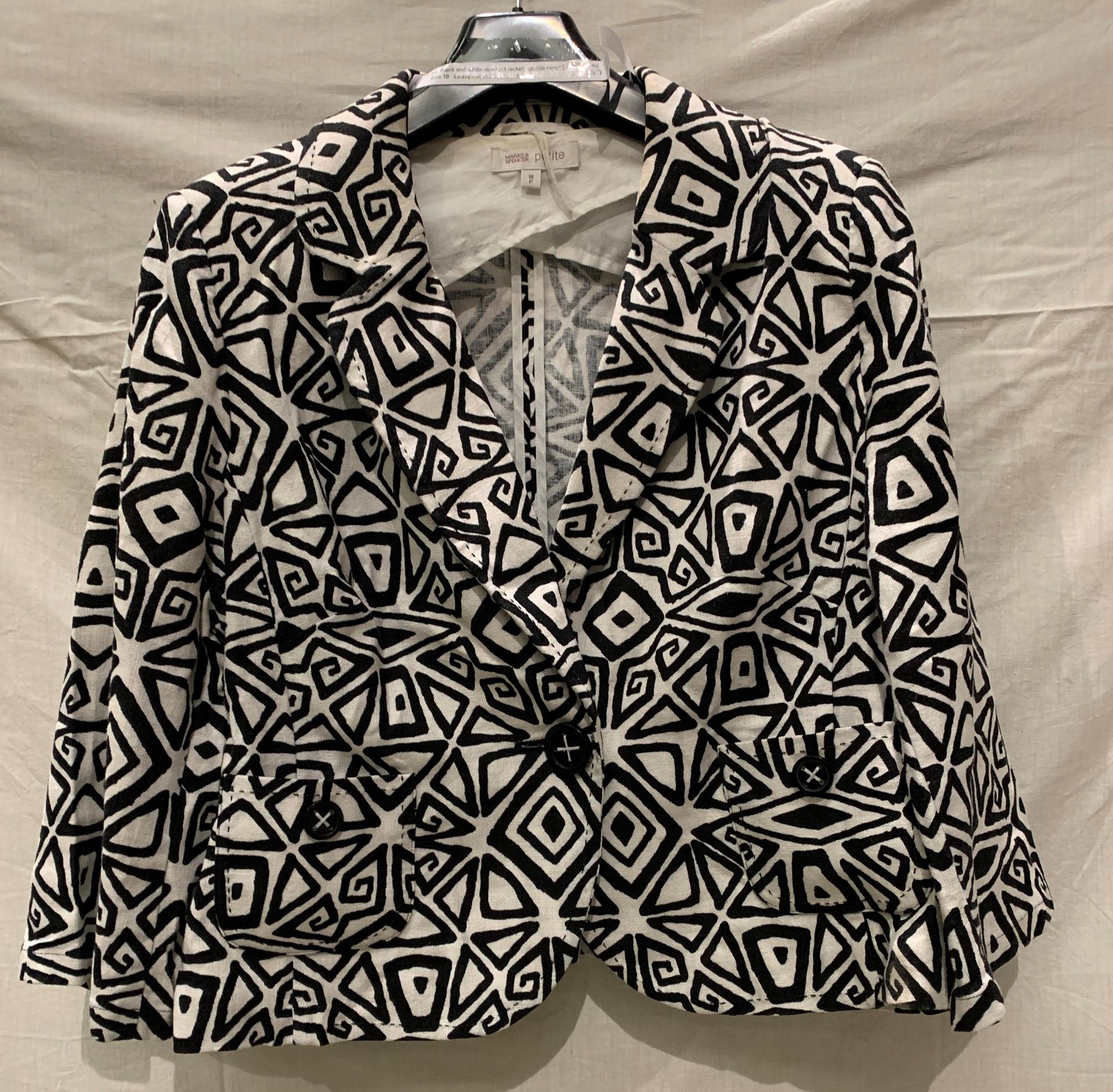 M&S, a black and white abstract jacket, (petite range), size 18, linen/viscose fabric,