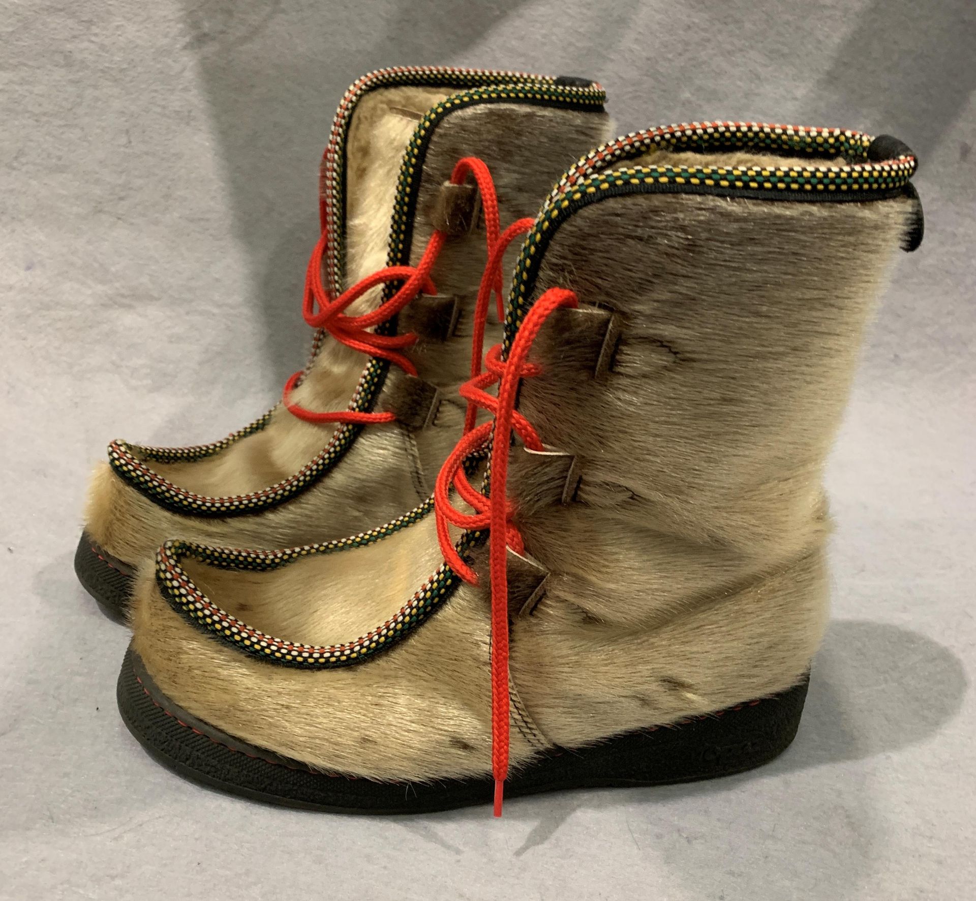 Topaz reindeer/eskimo style boots,