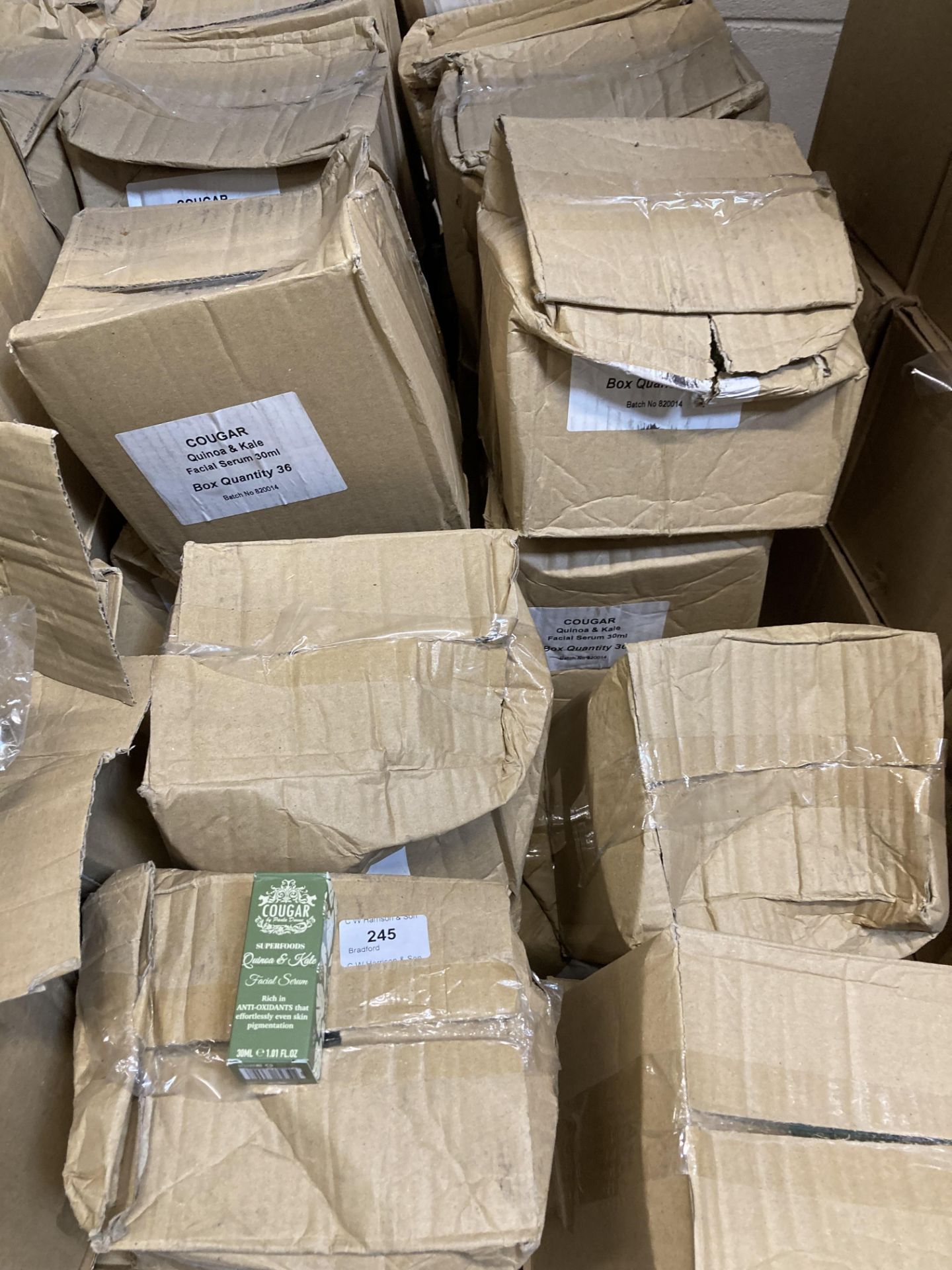 Forty boxes of Cougar Quinoa Kale facial serum 30ml (36 units per box)