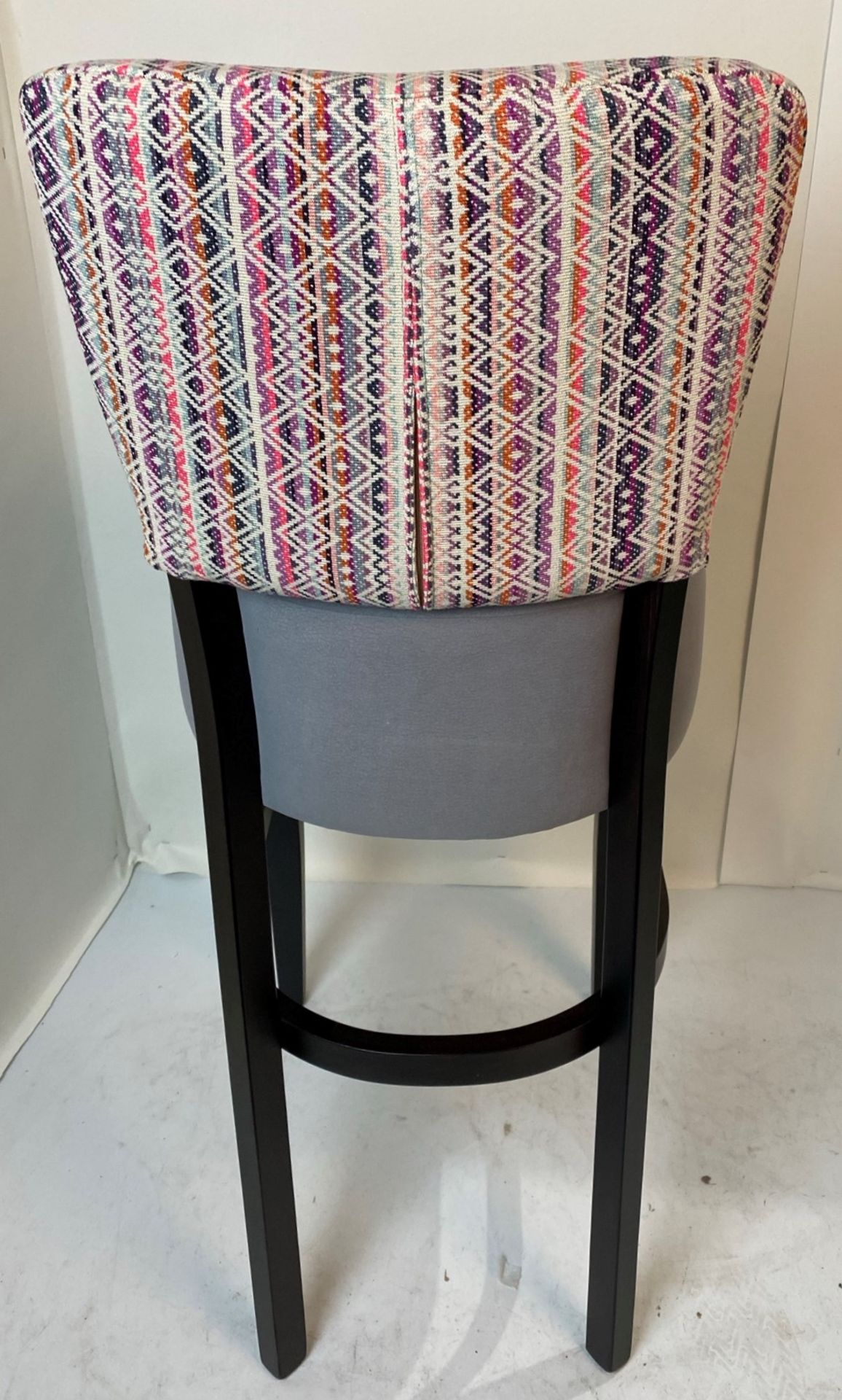 An Oregon Bar Stool with Sunbury Nappa Aurira 8716 seat, - Image 6 of 8