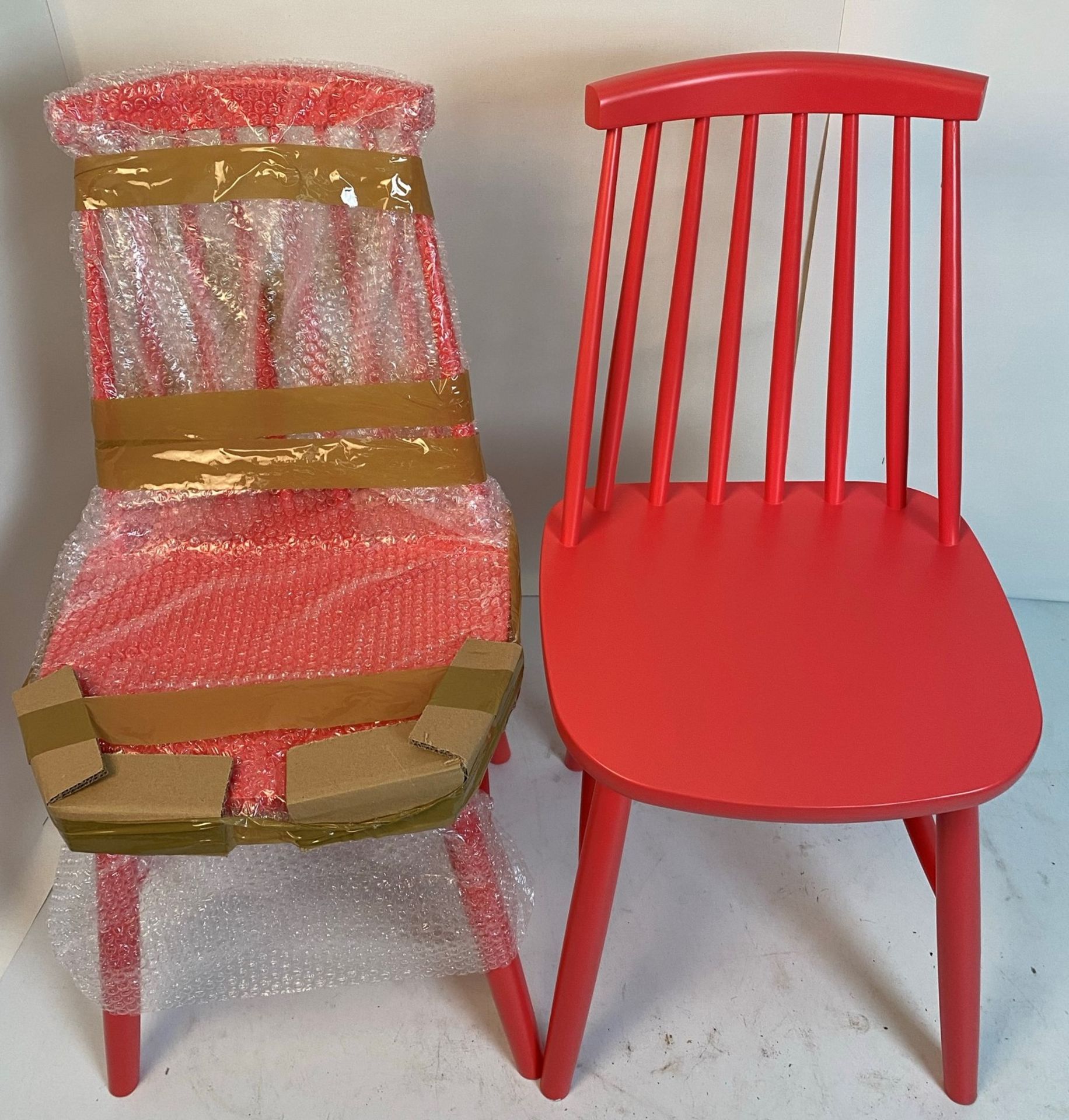 2 x Derwent Red PMS2348 Solid Seat Chairs - Image 2 of 6