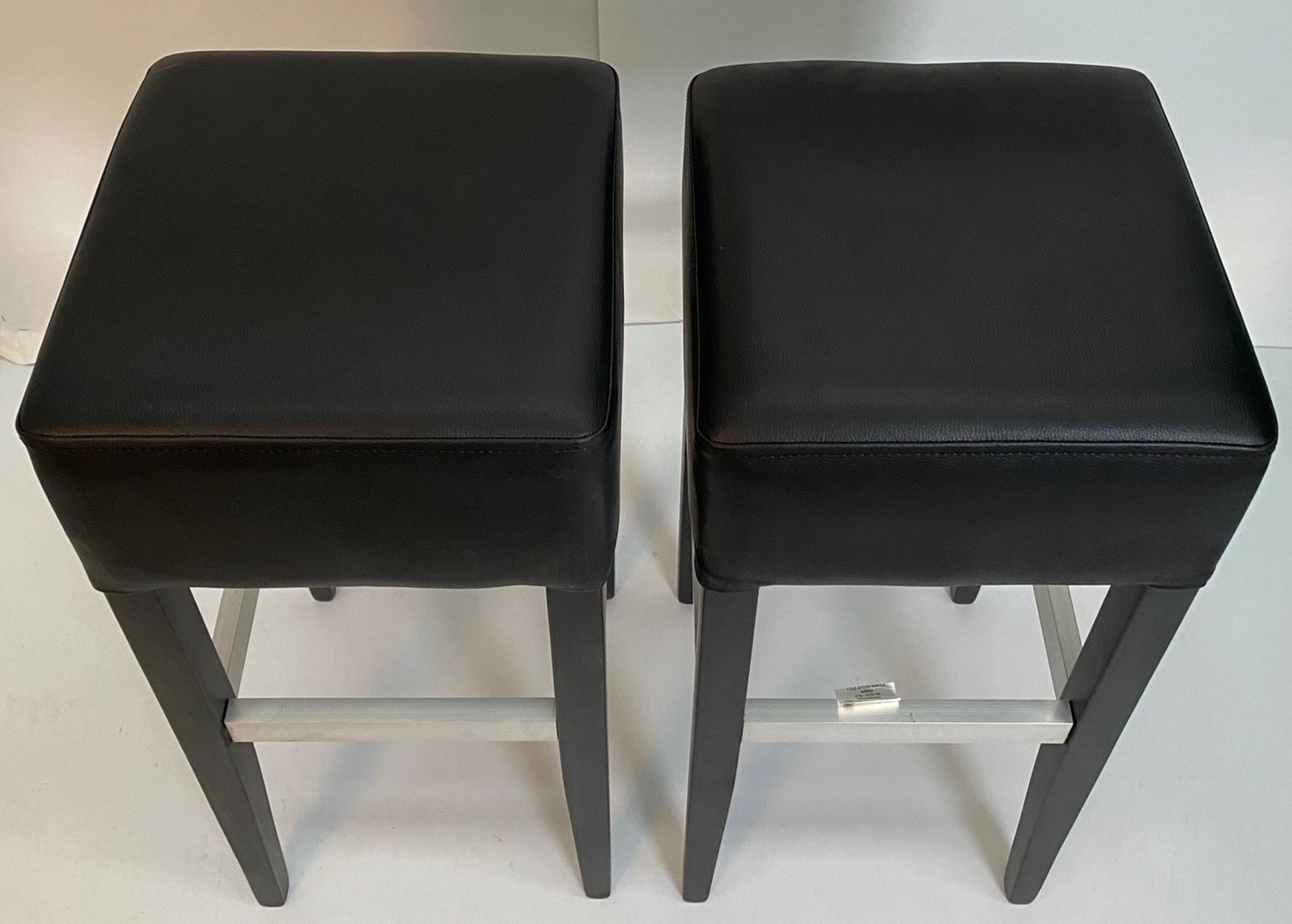 2 x Apollo Vena Black barstools with black wooden frame and metal footrest - Image 4 of 6