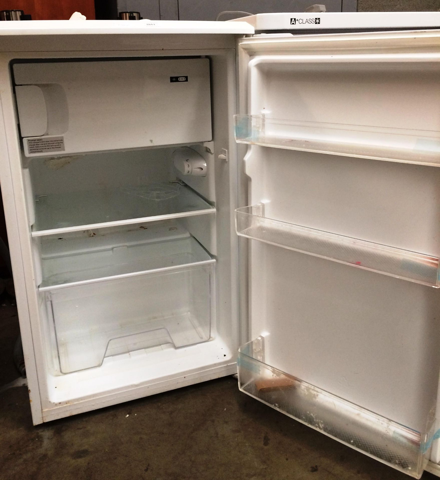 A LEC undercounter fridge - Image 2 of 2