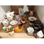Contents to tray Midwinter Ming tree coffee pot, jug and small dish, Sarreguemines face jug,