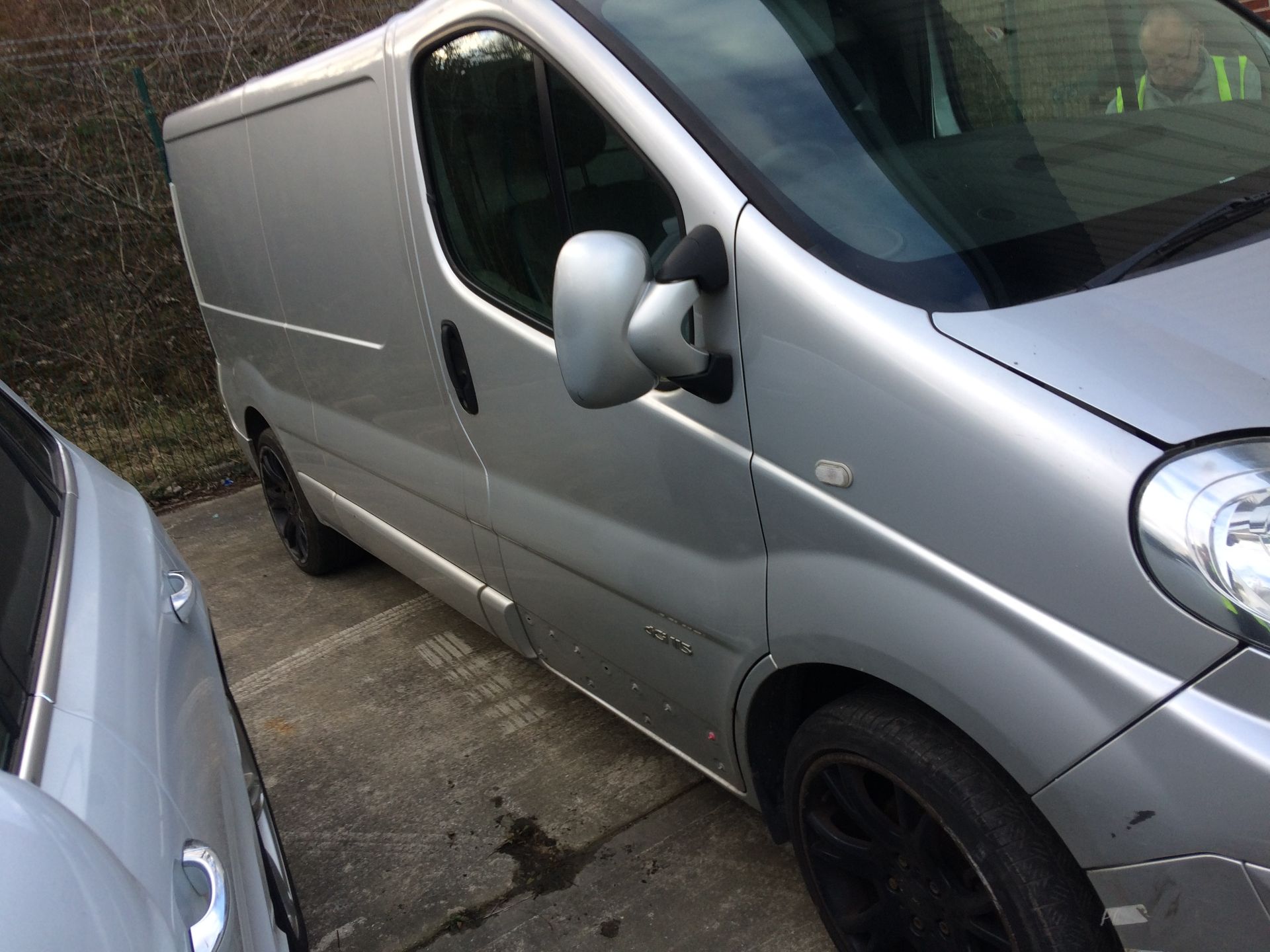 RENAULT TRAFIC LL29 SPORT DCI 115 PANEL VAN - Diesel - Silver - 5 door. - Image 8 of 14