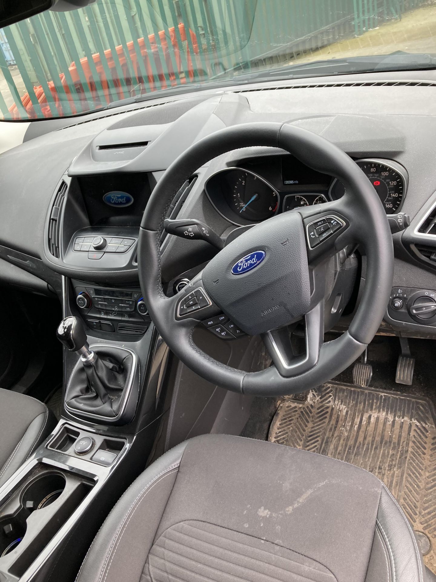 FORD KUGA TITANIUM EDITION 2. - Image 6 of 7