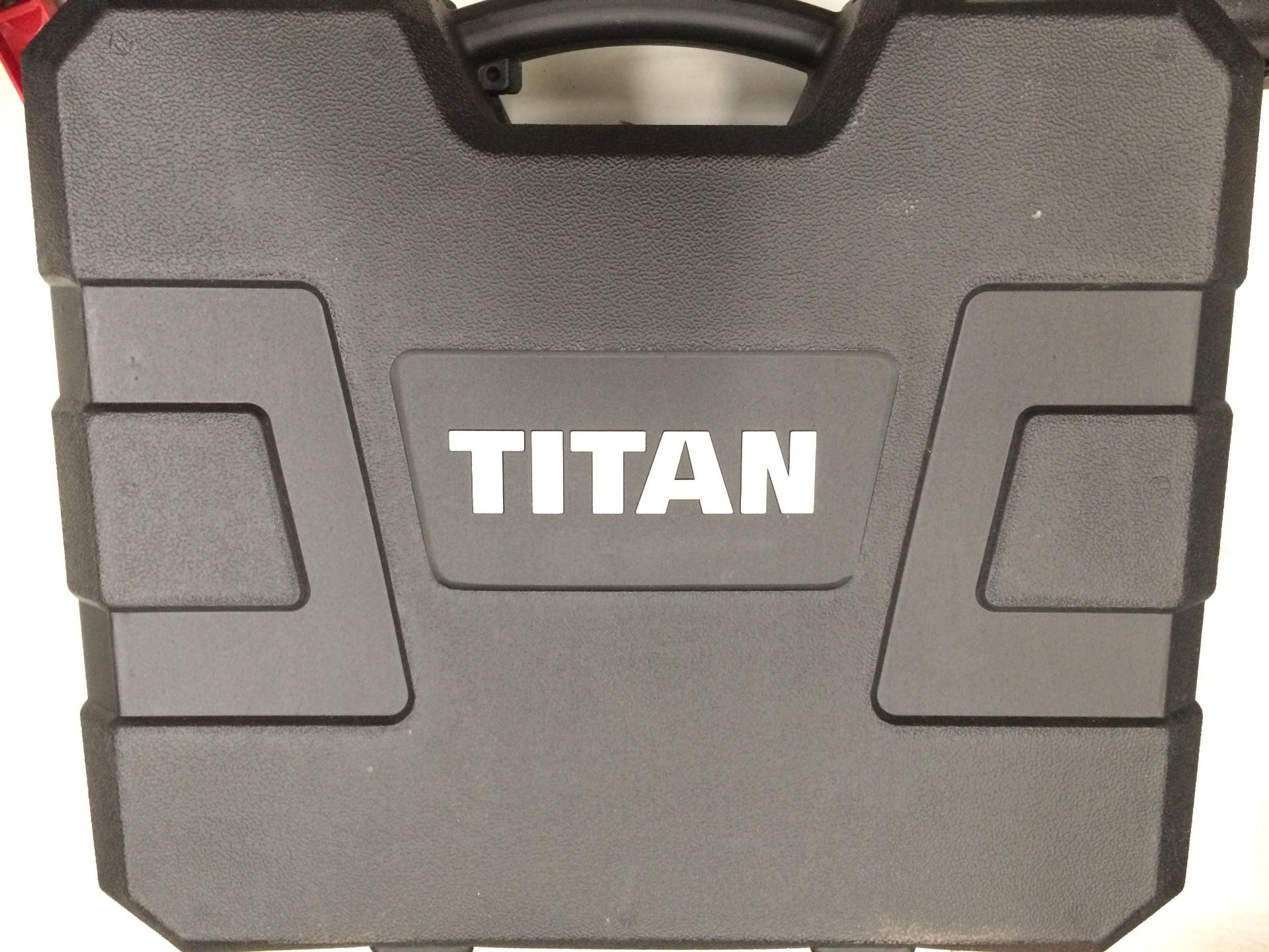 Titan TTB6315DS 1500w SDS Plus Rotary hammer drill 240v in case complete with SDS bits etc. - Image 2 of 2