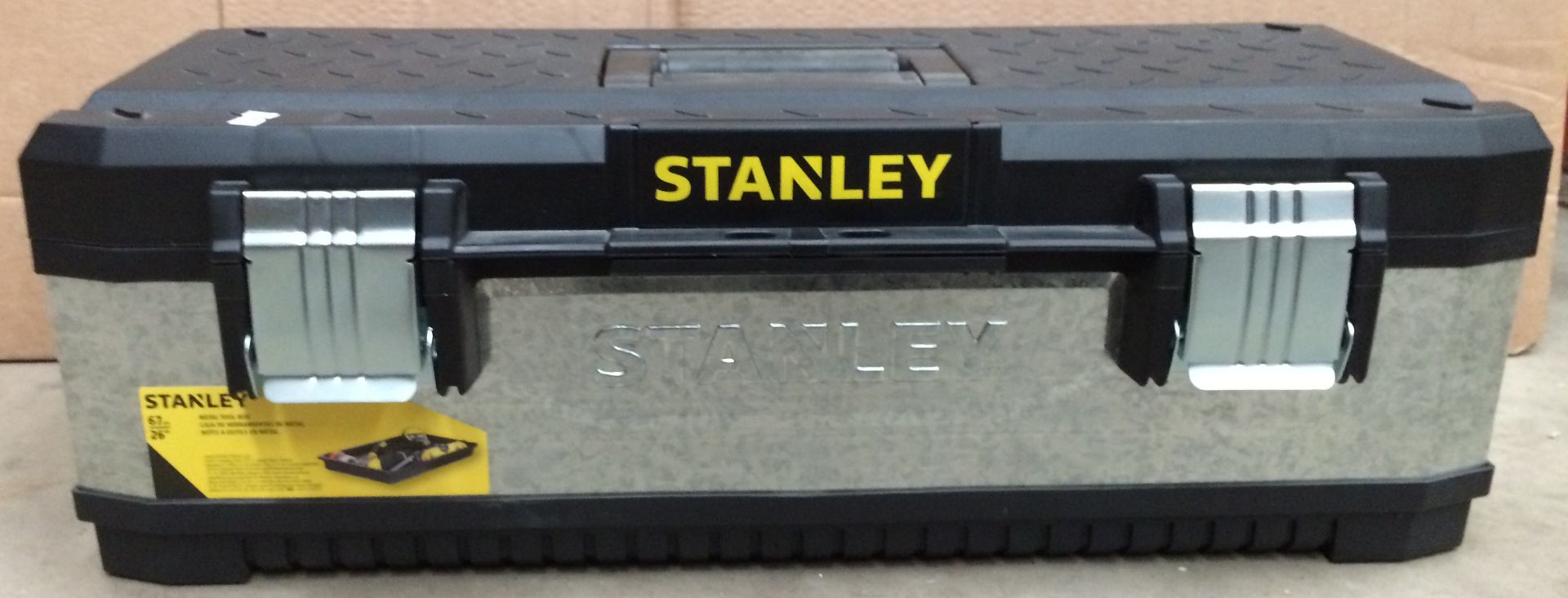 Stanley 67cm metal tool box