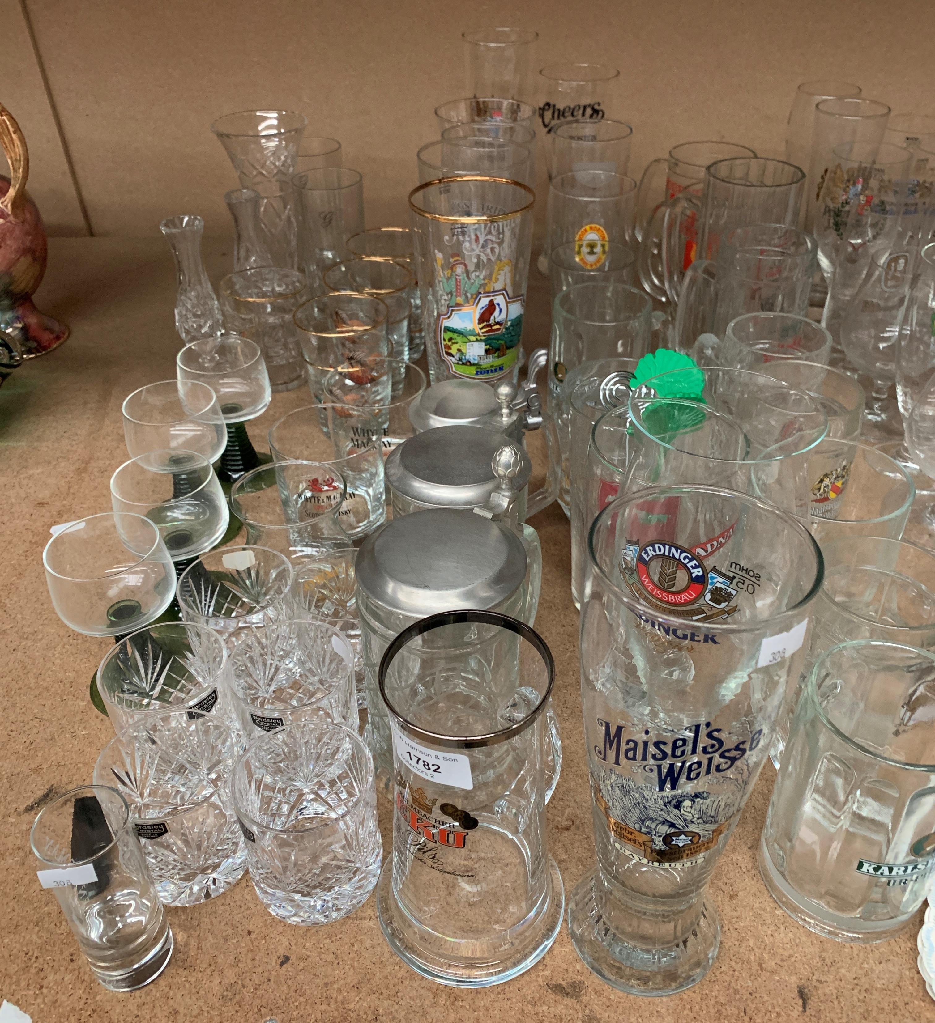 Contents to part of rack a large quantity of German beer drinking glasses - in various shapes and - Image 6 of 7