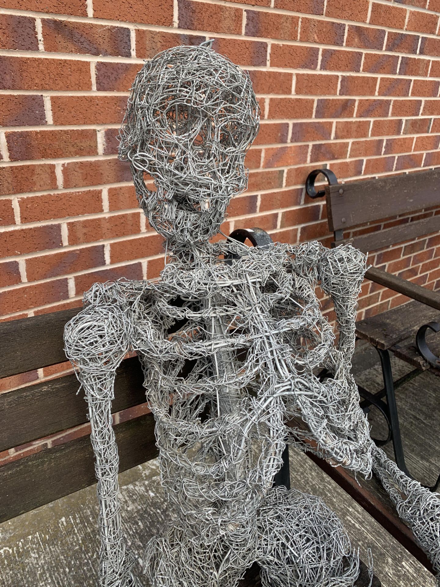 A lifesize wirework model of a seated skeleton total height approx 130cm - Image 3 of 8