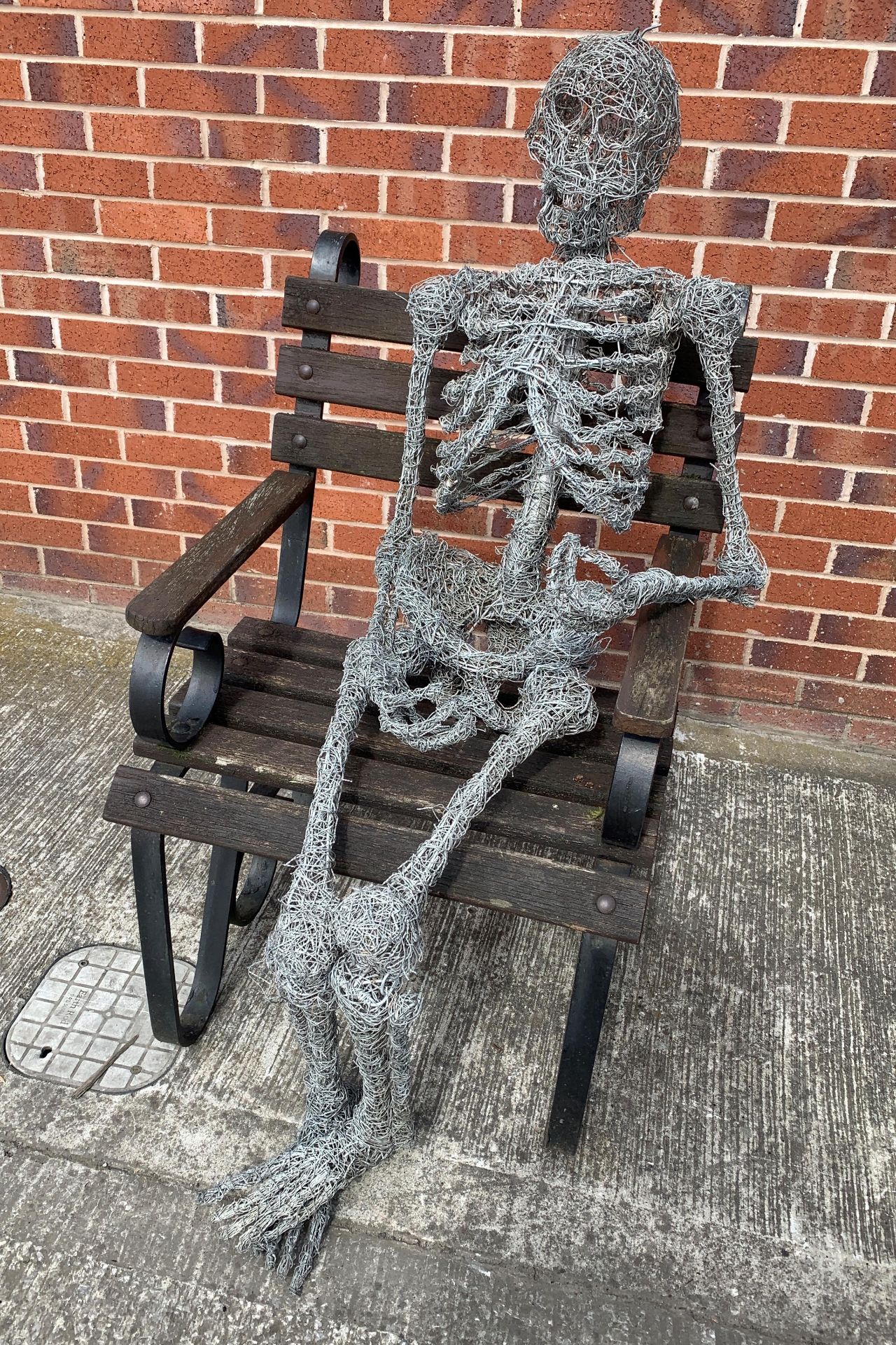 A lifesize wirework model of a seated skeleton total height approx 130cm - Image 5 of 8