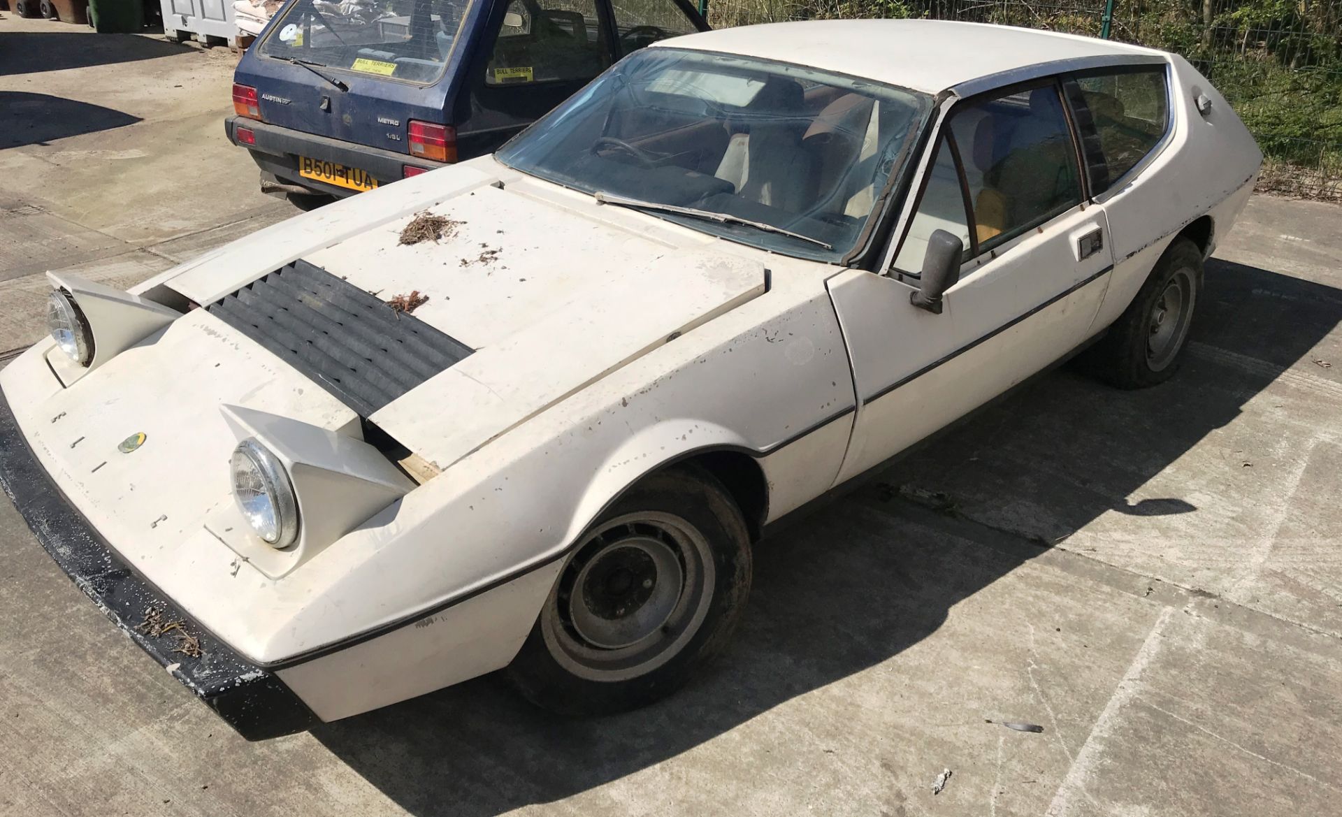 BARN FIND - IN NEED OF TOTAL RESTORATION AND FROM THE SAME BARN AS LOT 7 LOTUS ELITE TWO DOOR