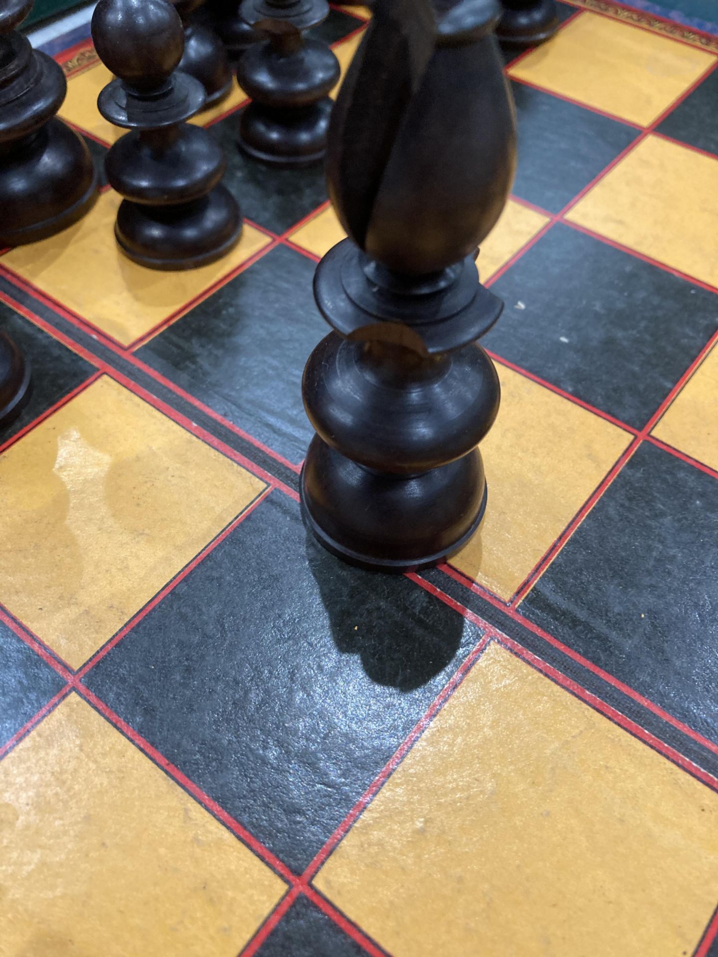 A wood chess set with one replacement castle and several pieces damaged complete with a walnut box - Image 10 of 13