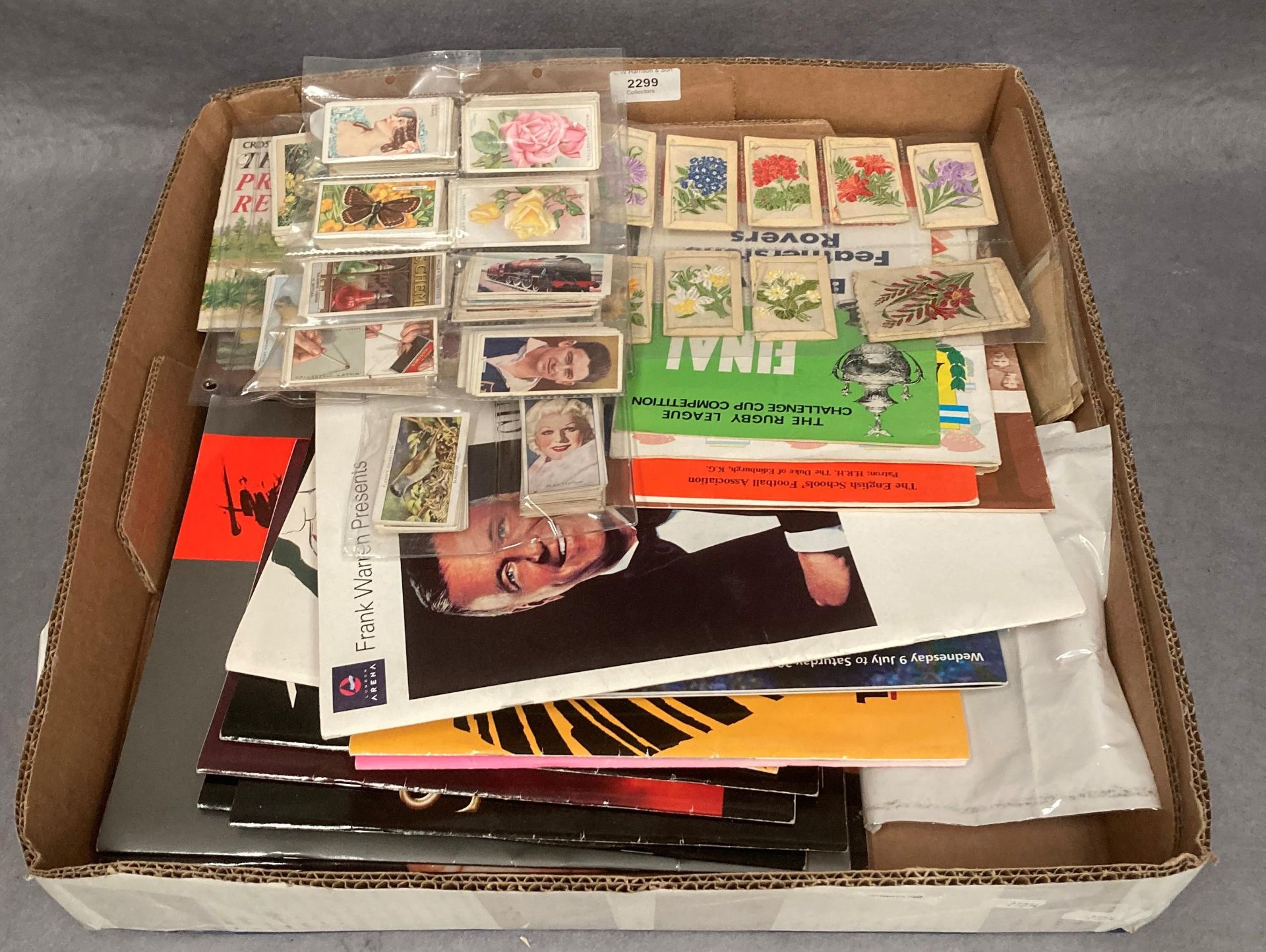 Superb mixed lot of paper collectibles and ephemera, event programmes, concerts (inc Frank Sinatra), - Image 4 of 4
