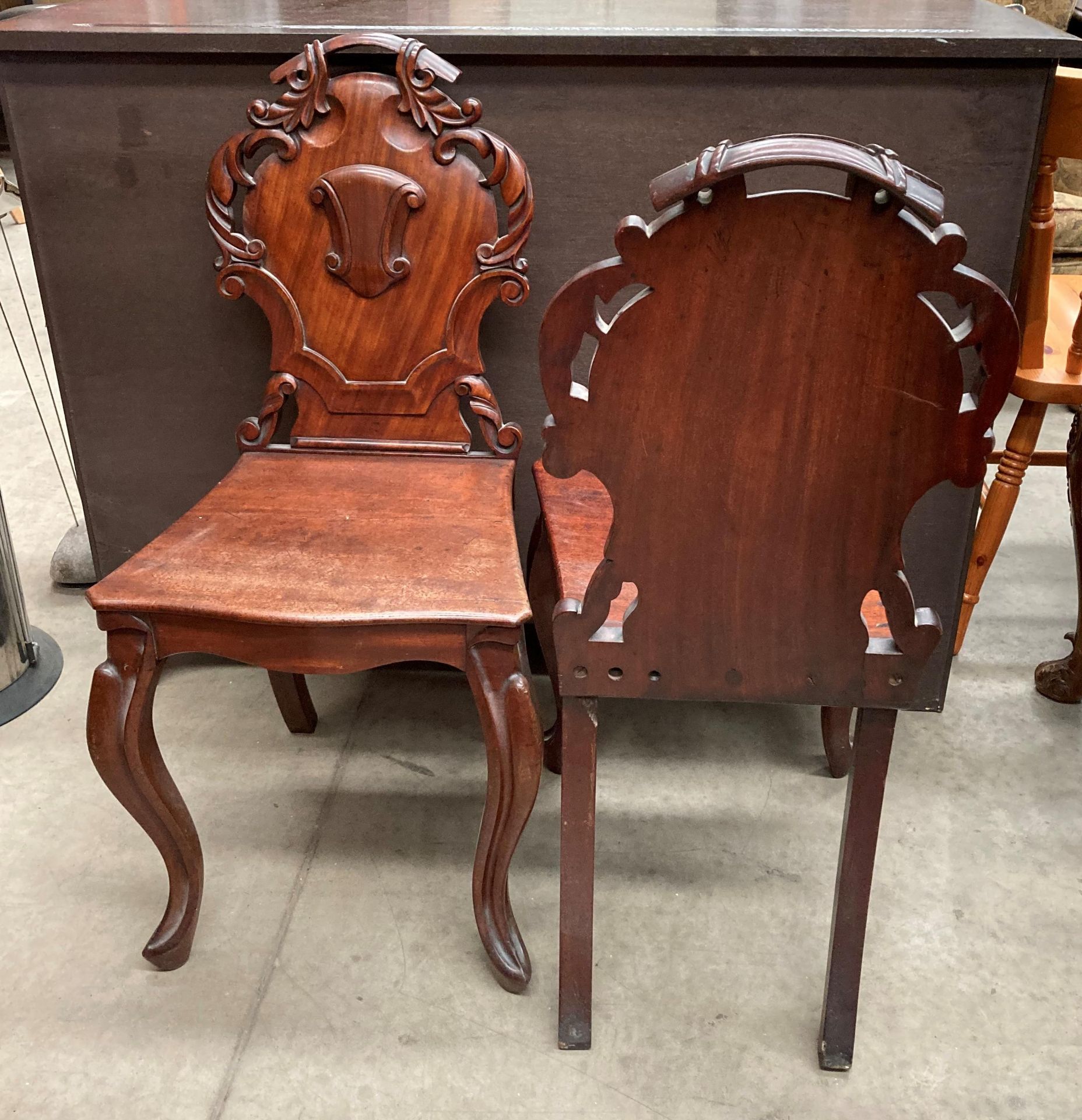 A pair of Victorian mahogany carved back hall chairs - Image 3 of 3