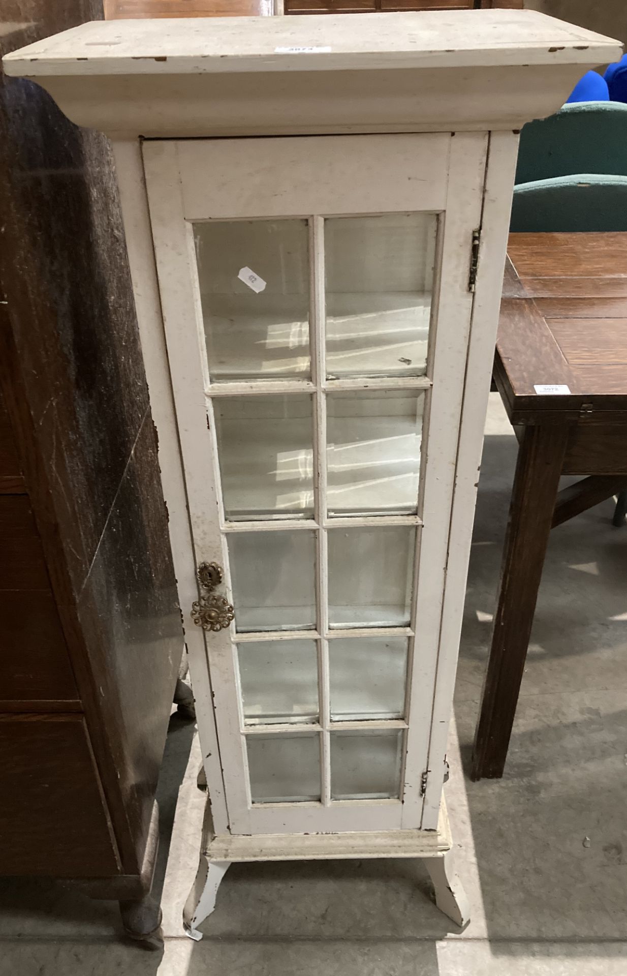 Cream wooden glazed narrow display cabinet 114cm x 41cm - Image 2 of 2