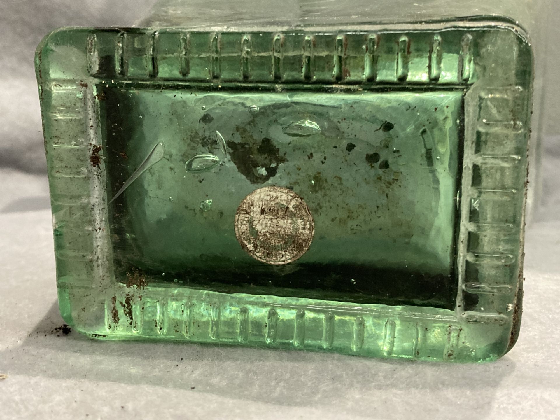 Light green glazed glass jar 37cm high - Image 2 of 3