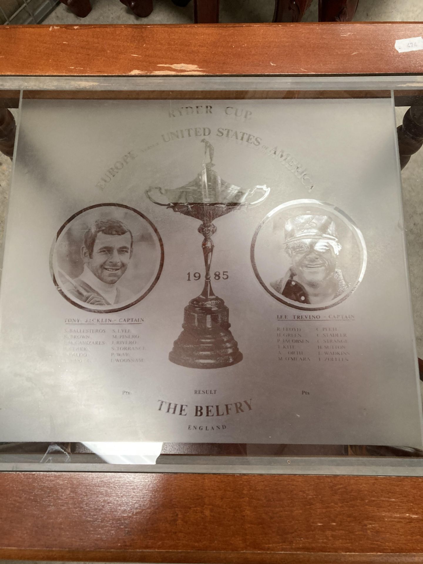 A square wood stained coffee table with etched glass top depicting the Ryder Cup Europe vs USA 1985 - Image 2 of 5