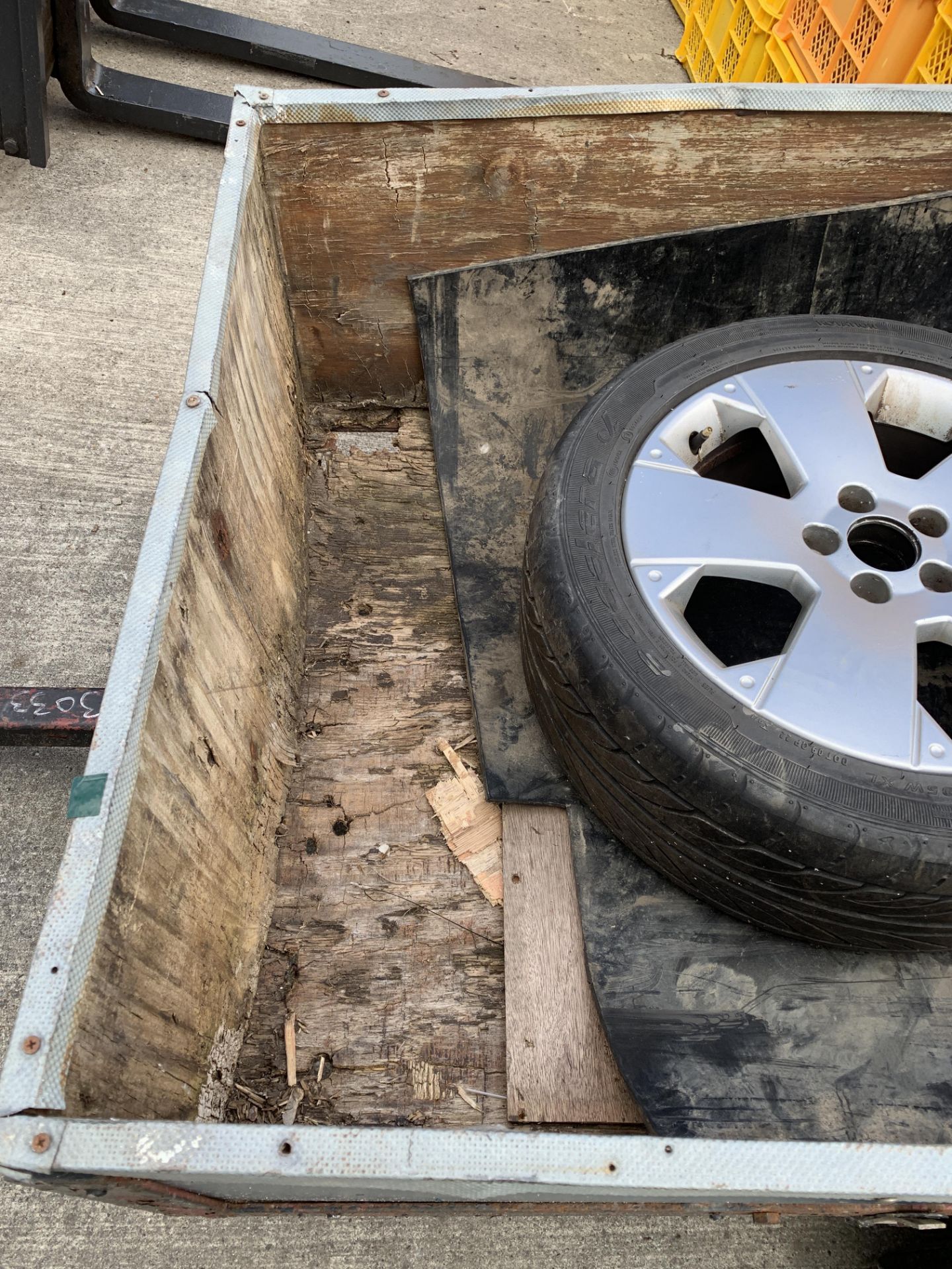 A small single axle box trailer, metal framed with wood sides and base (base needs repairing), - Image 3 of 3