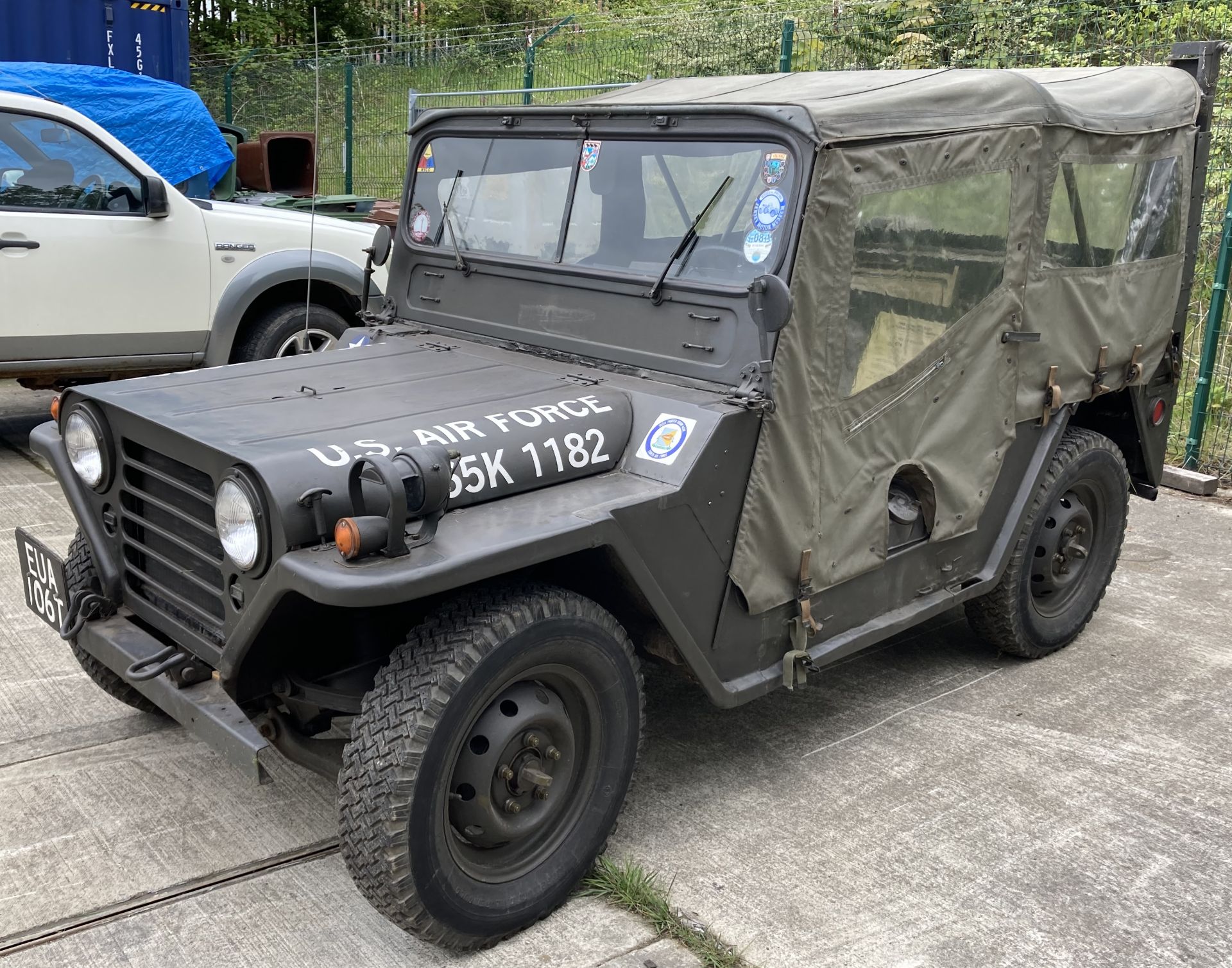 A FORD M151 (WILLYS) 1/4 TON 2.2 LIGHT 4X4 UTILITY JEEP - Petrol - Green - Ex USA Air Force. - Image 9 of 28