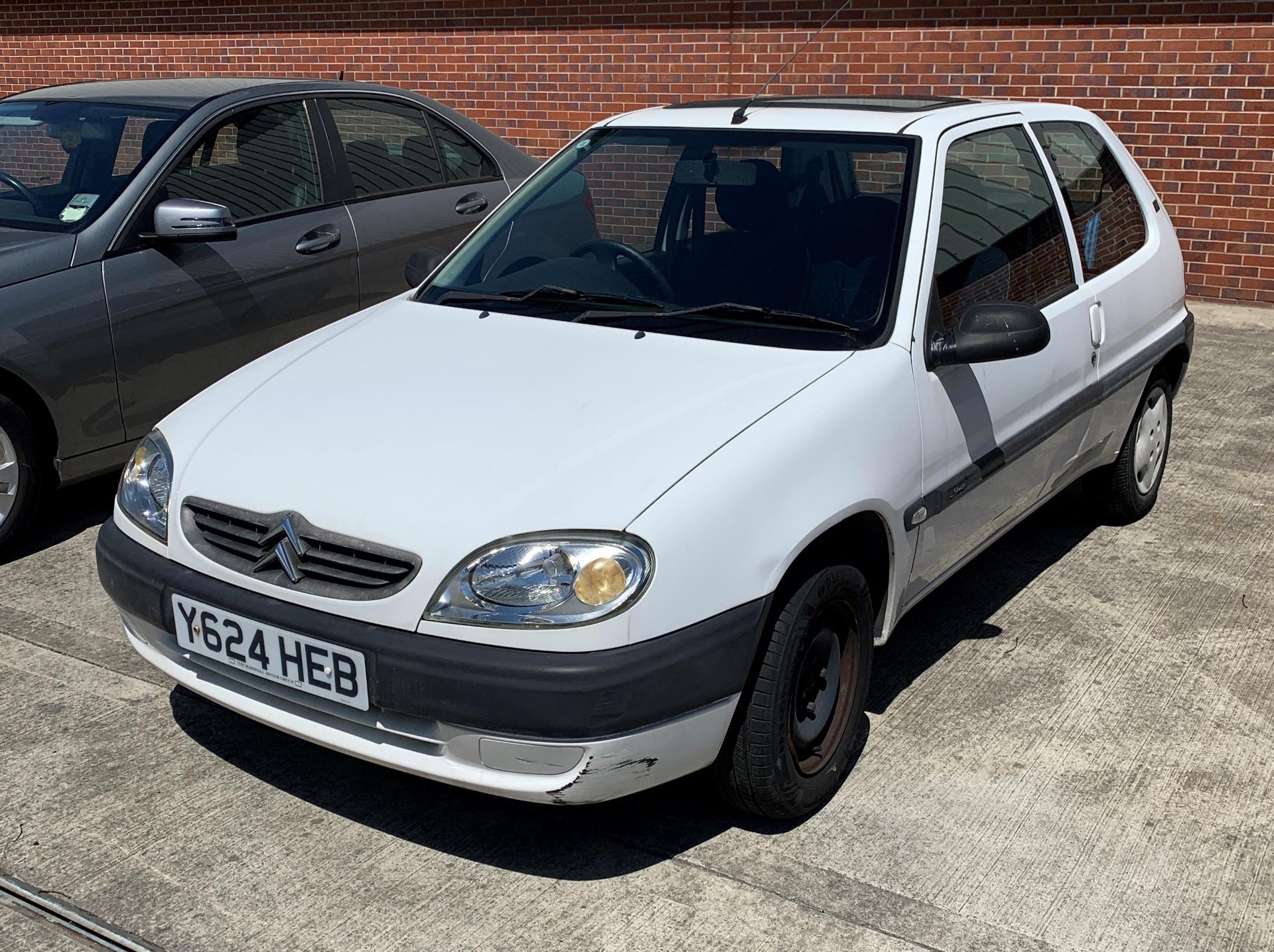 CITROEN SAXO FORTE 1.1 THREE DOOR HATCHBACK - Petrol - White. FROM A DECEASED ESTATE. - Image 15 of 15