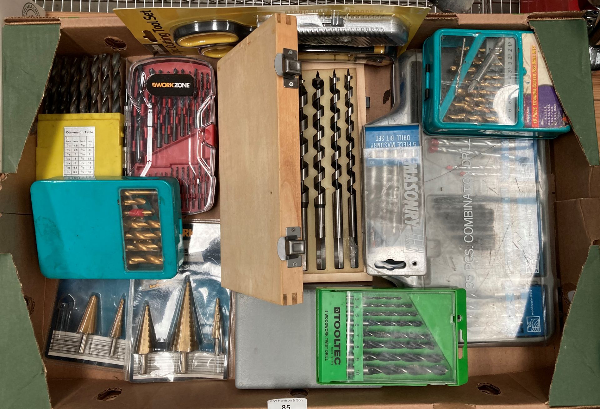 Contents to box - 11 assorted sets of wood, metal, masonry and step drill sets by Tooltec, - Image 2 of 2