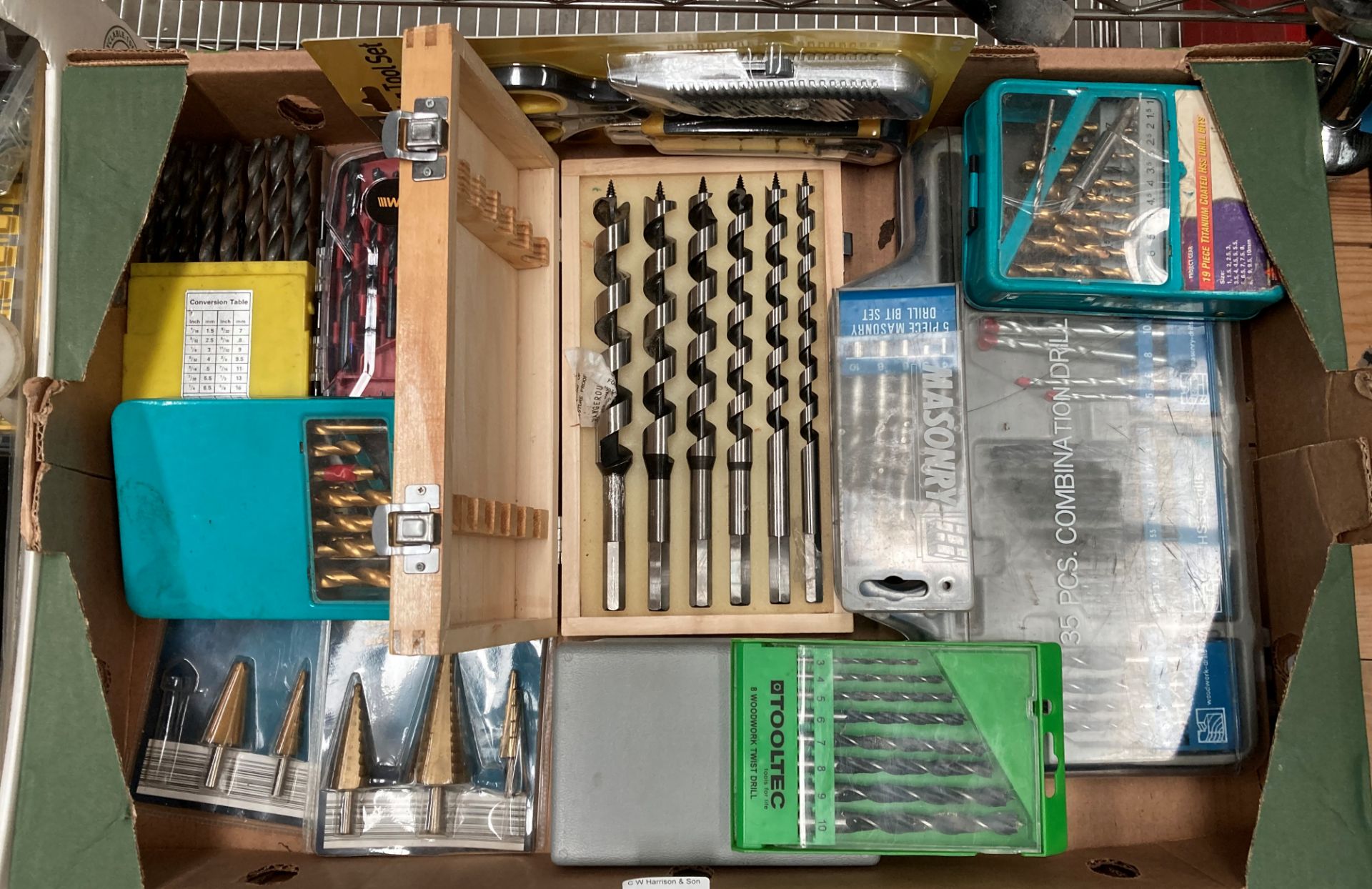 Contents to box - 11 assorted sets of wood, metal, masonry and step drill sets by Tooltec,