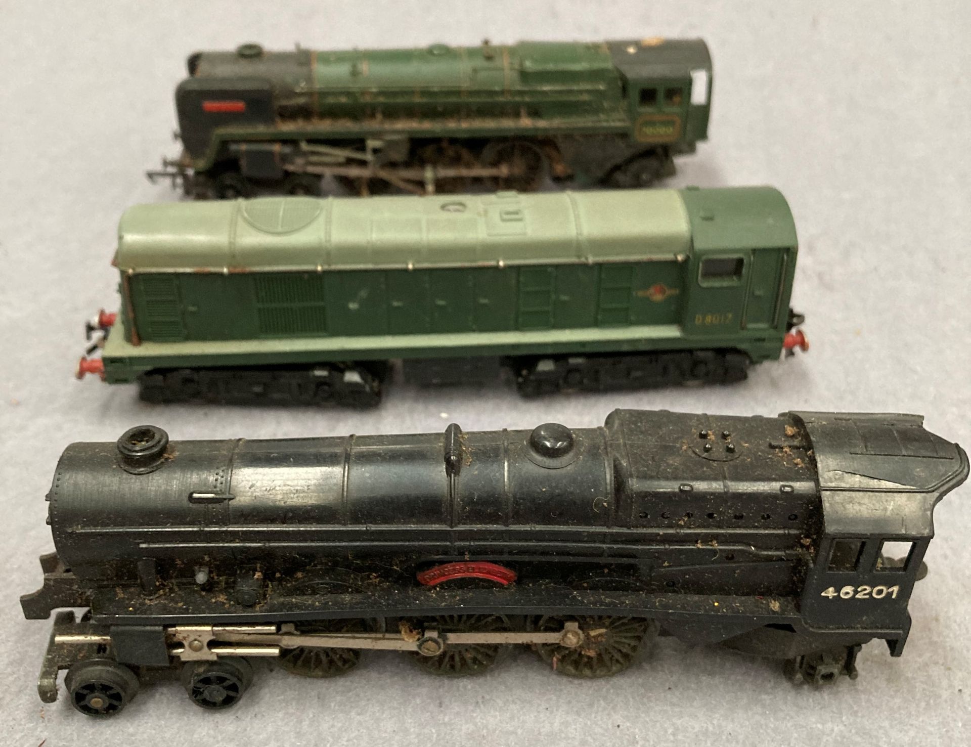 2 steam locomotives OO gauge Princess Elizabeth and Britannia and a Diesel locomotive by Hornby - Image 2 of 5