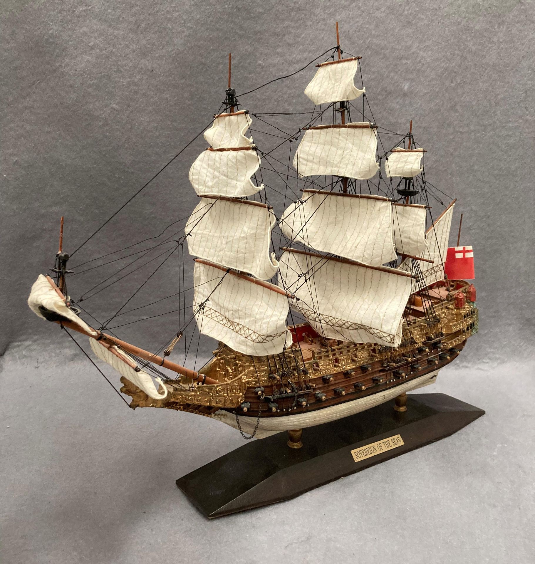 A resin scale model ship Sovereign of the Seas 45cm long and 37cm high - Image 2 of 2