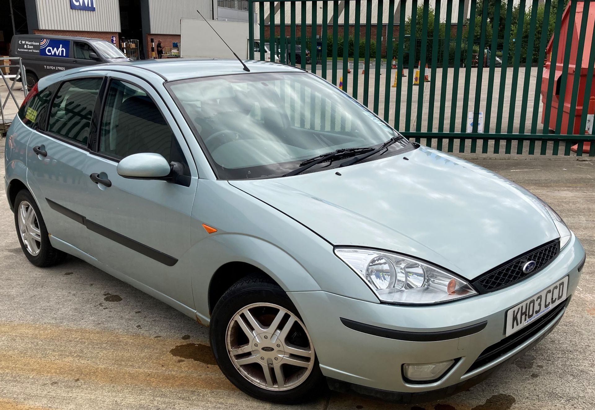 FORD FOCUS ZETEC 1.6 5 door hatchback - petrol - light green Reg No: KH03 CCD Rec. - Image 2 of 4