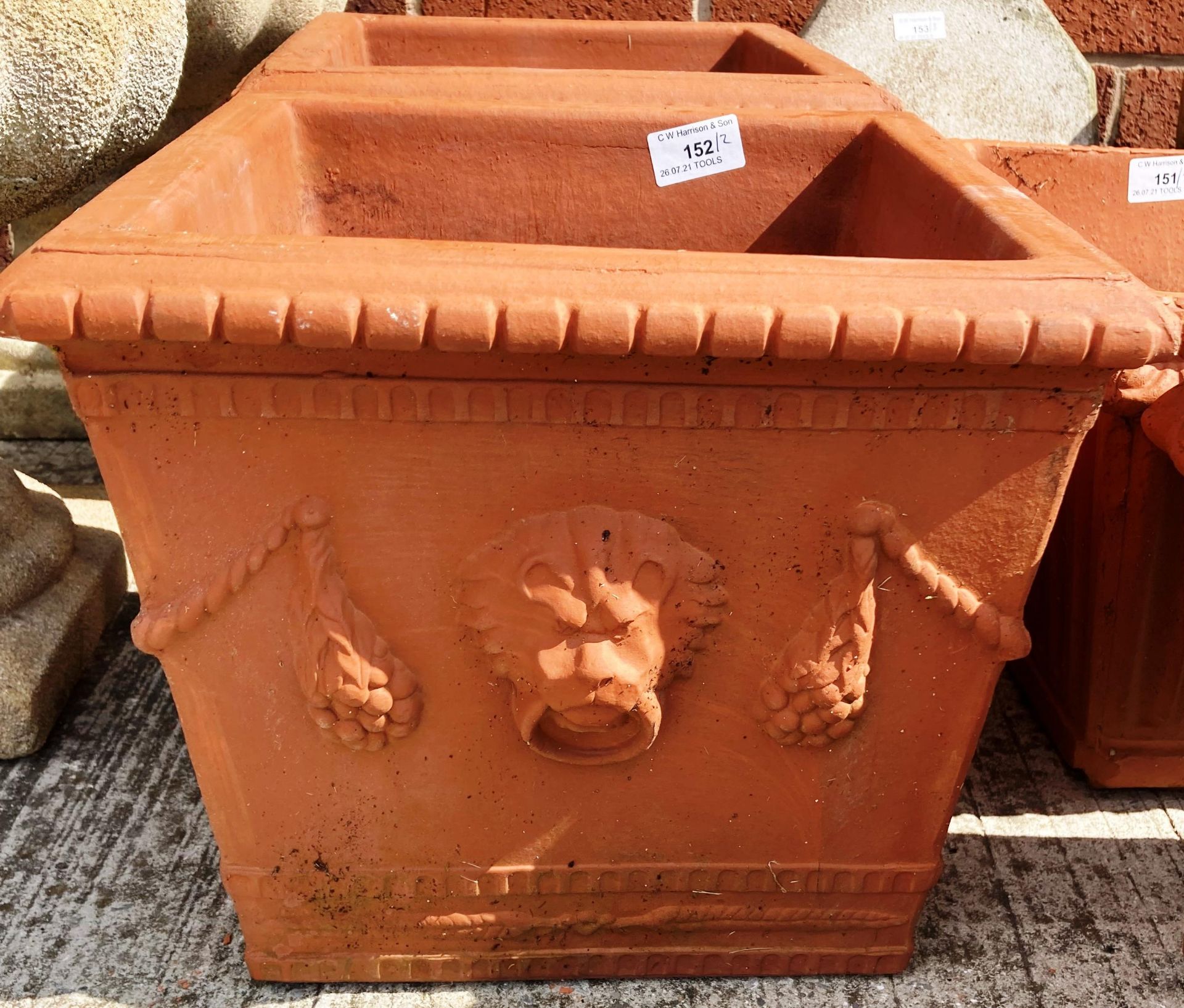 A pair of Red Bank square terracotta planters each 25 x 25 x 24cm deep