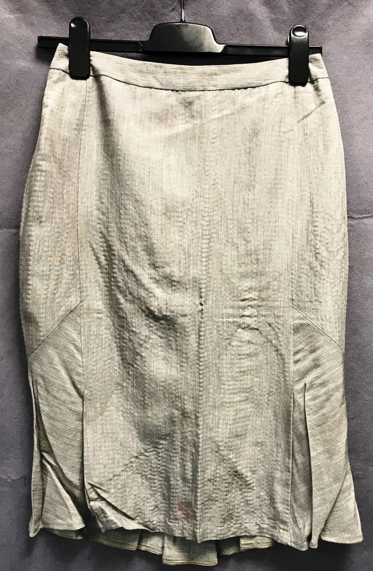 4 x assorted ladies skirts by Walter Krines, Ariana, Gold, etc. - Image 3 of 5