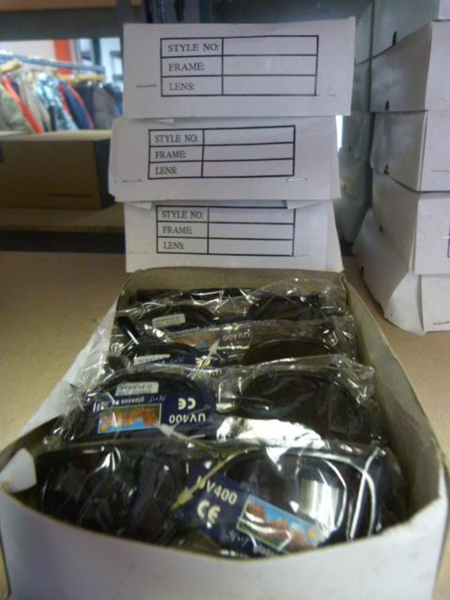 Box of 12 UV400 Sunglasses from Jack Wolfskin shop RRP 19.