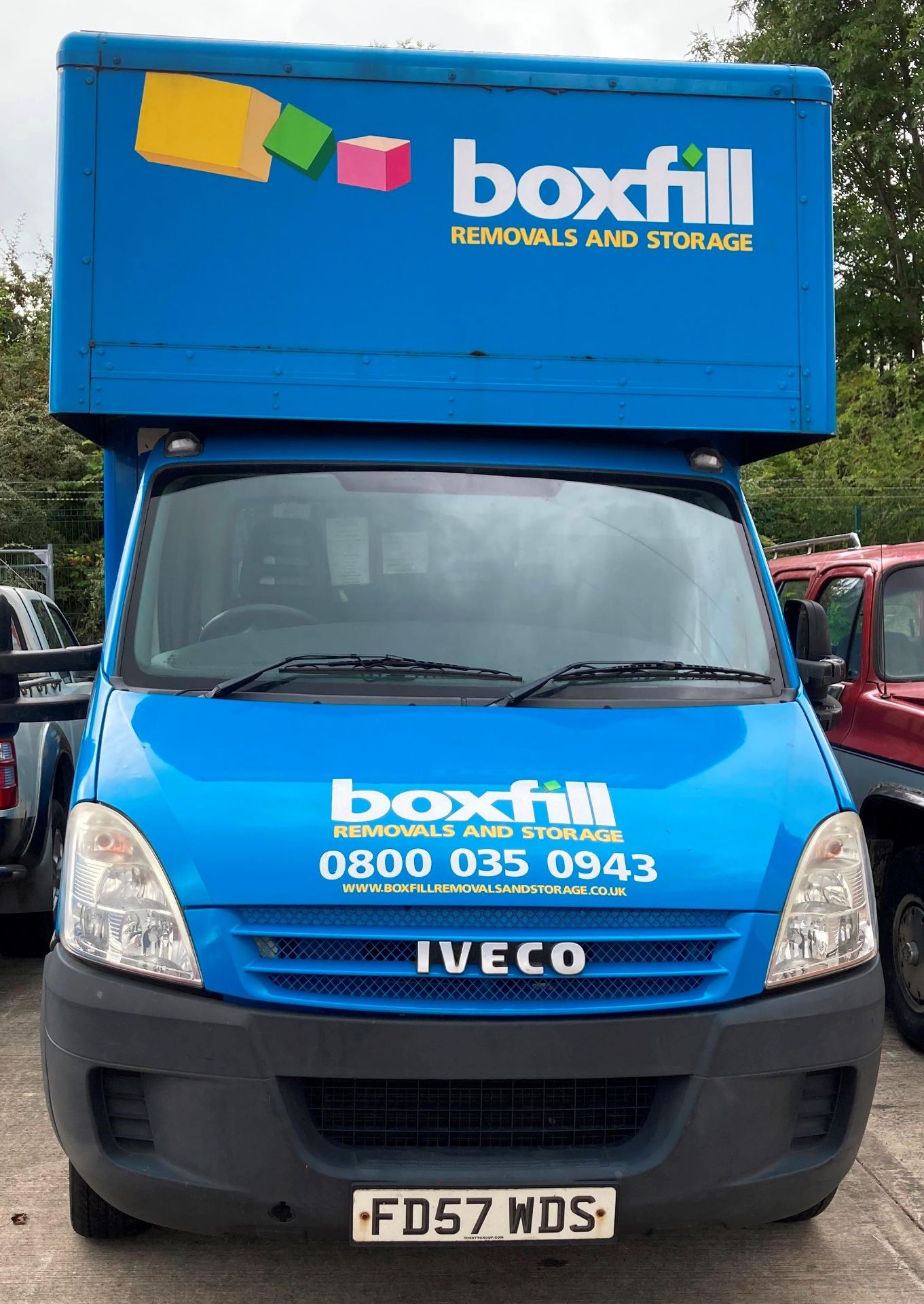 ON INSTRUCTIONS OF AN ENFORCEMENT OFFICER IVECO DAILY 2.31 HPI BOX VAN - diesel - blue Reg.