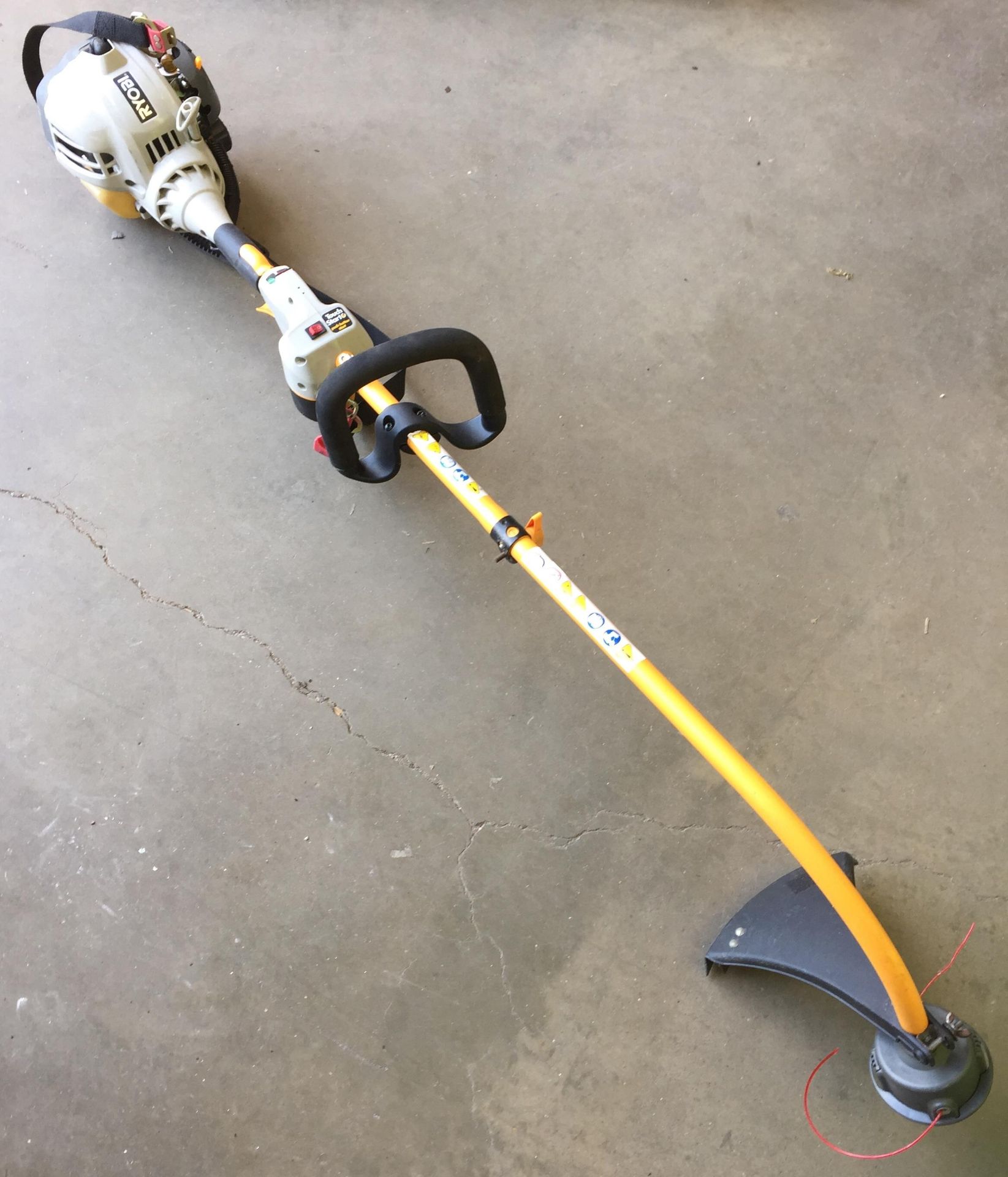 Ryobi electric start (no charger) petrol line trimmer model RLT30CET (2009)