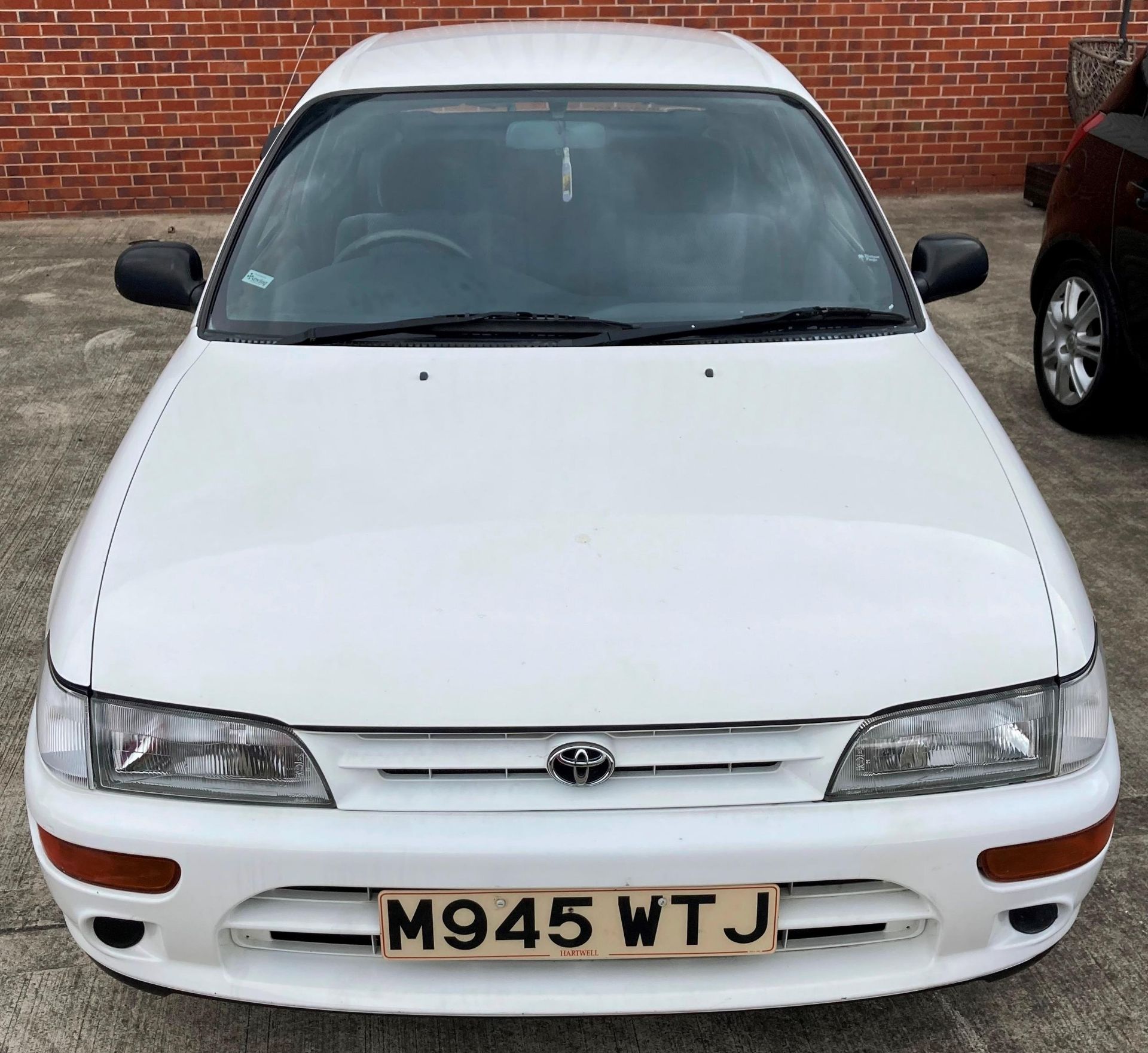 ON INSTRUCTIONS OF A RETAINED CLIENT TOYOTA COROLLA KUDOS PLUS 1331cc 3 door hatchback - petrol -