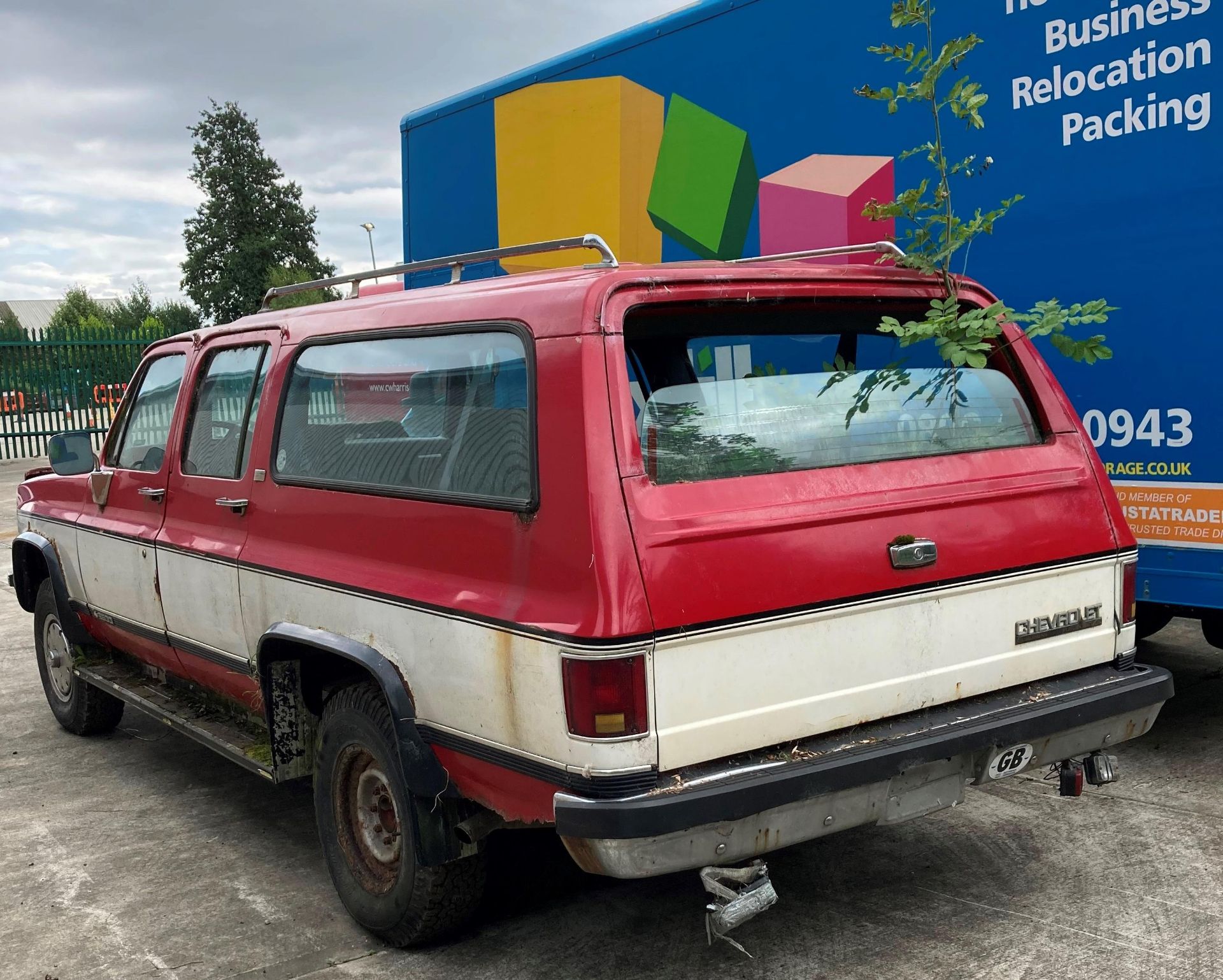 ON INSTRUCTIONS FOLLOWING THE SALE OF A PROPERTY This vehicle is sold as a renovation - Image 3 of 23