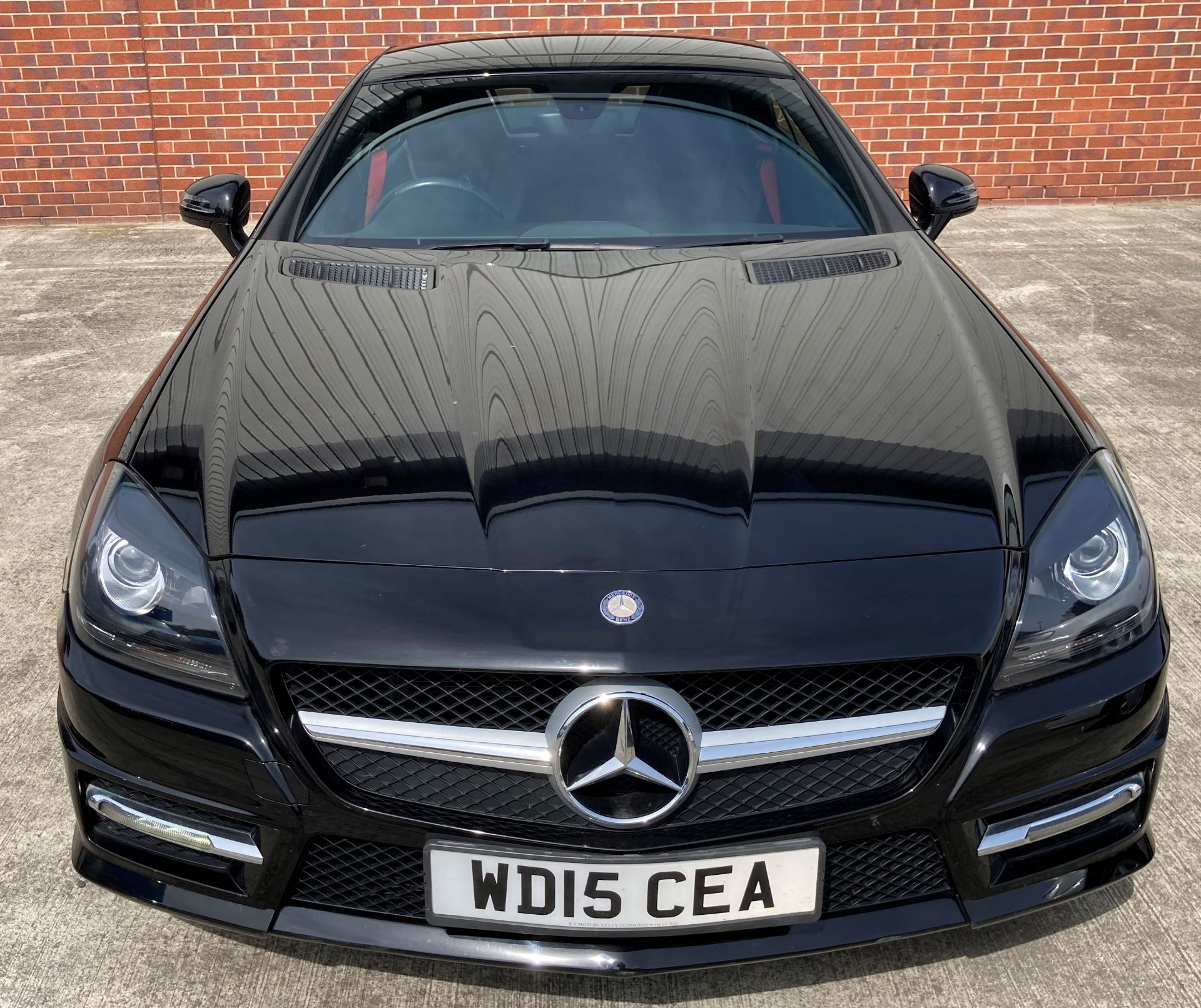 ON INSTRUCTIONS OF A RETAINED CLIENT MERCEDES BENZ SLK 250 AMG SPORT Cdi blue-cy automatic - Image 2 of 9