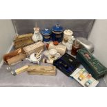 Contents to box a collection of 1940-50's Apothecary items - vintage doctors/chemists equipment -