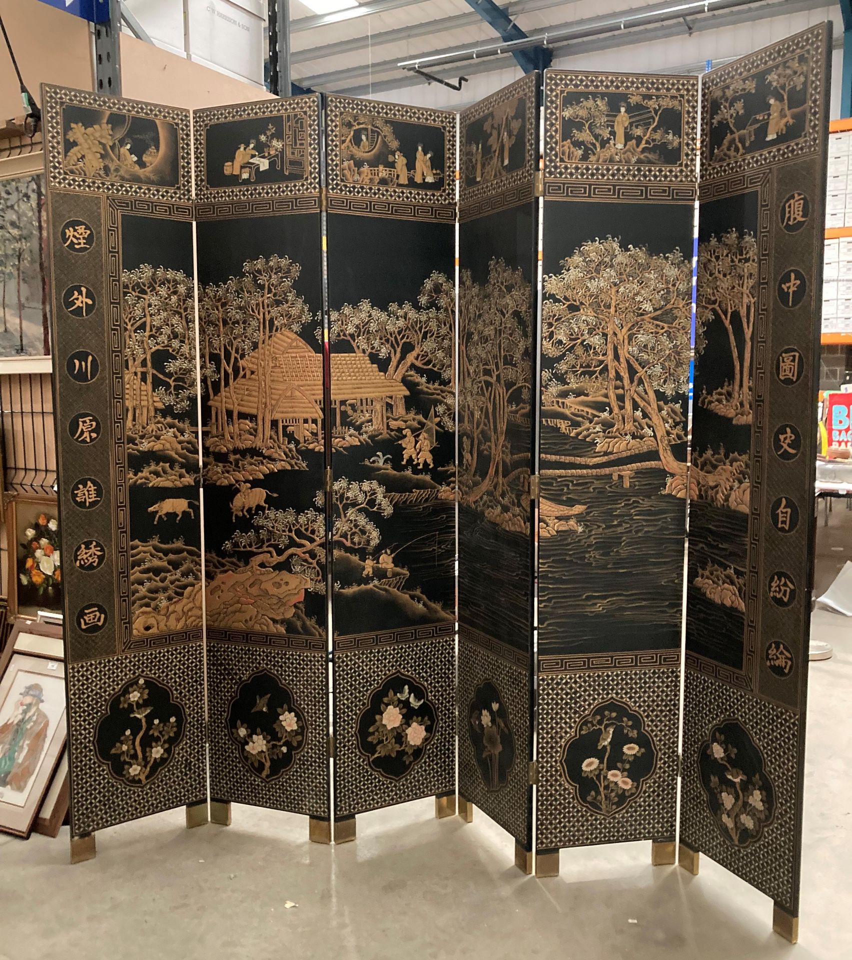 A black six section folding modesty screen/room divider with gilt oriental scenes to each section - Image 2 of 5