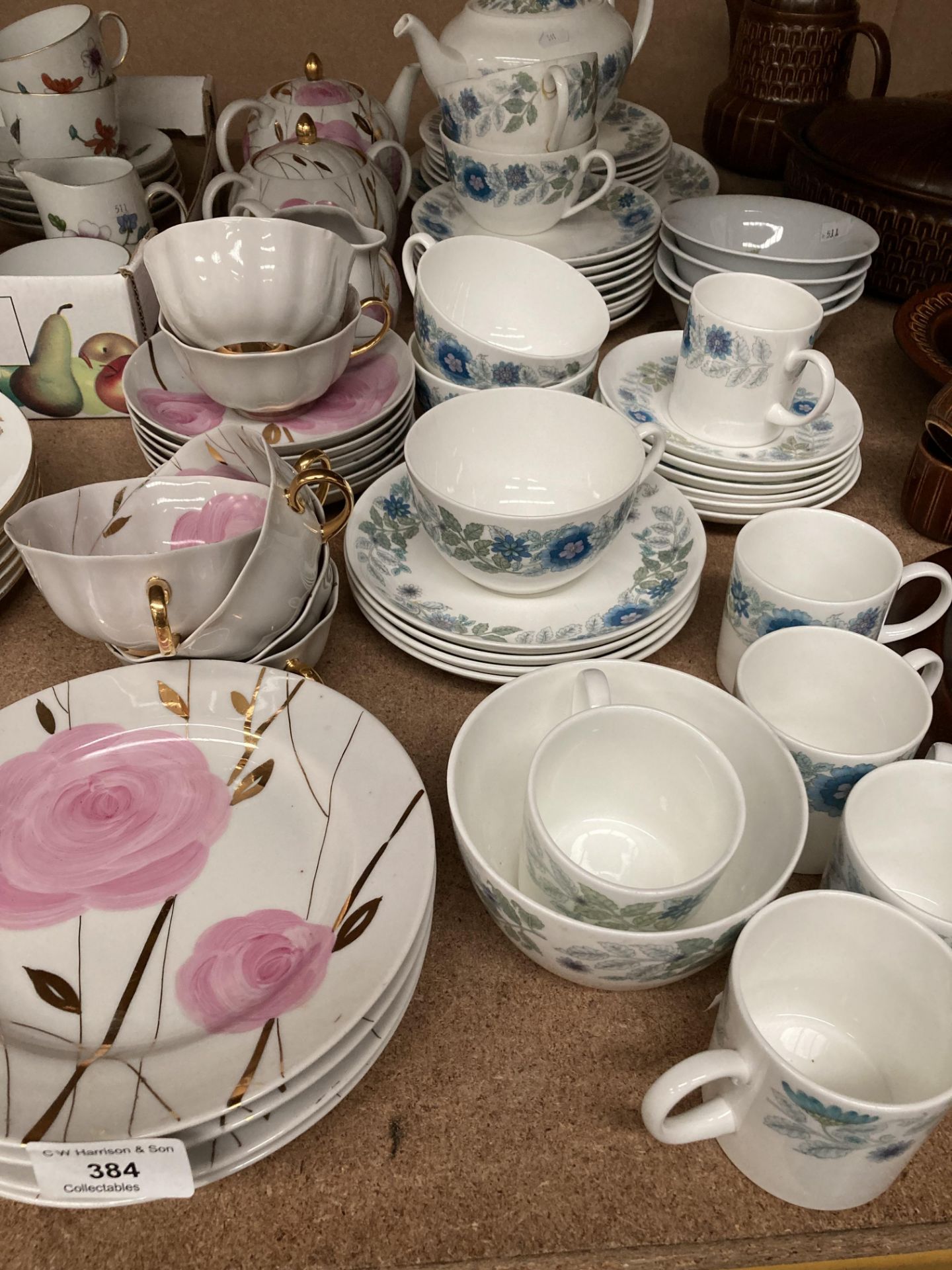 Wedgwood part tea service, Clementine pattern, 38 pieces and Ayaebo part tea service,