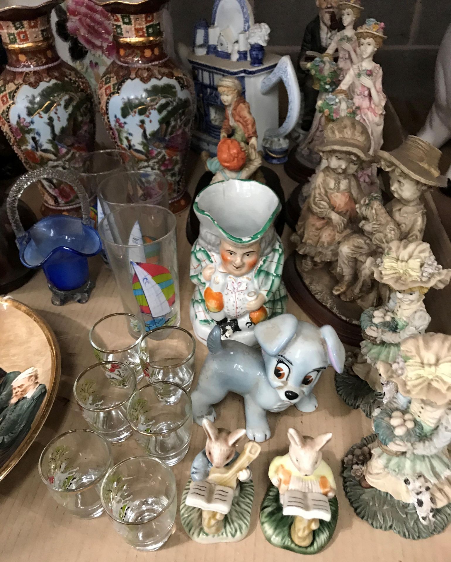 30 items; pair of Chinese vases, toby jug, Wade Disney dog, - Image 4 of 4