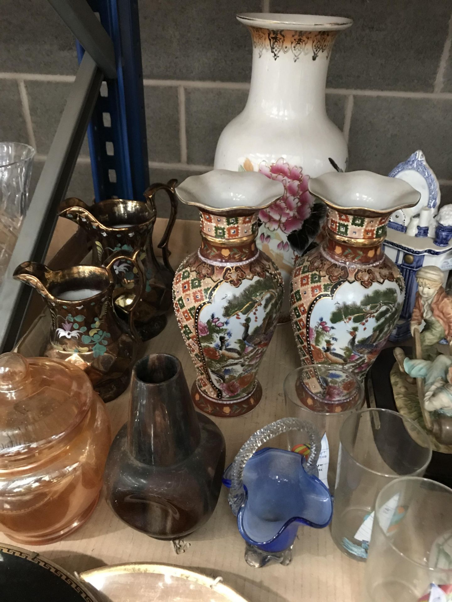 30 items; pair of Chinese vases, toby jug, Wade Disney dog,