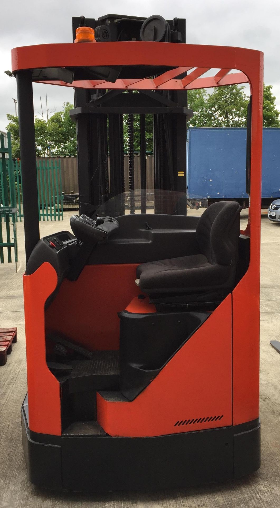 A BT ROLATRUC RRB7 ELECTRIC REACH TRUCK - colour orange. - Image 2 of 4