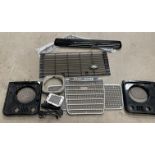 2 x Land Rover grills,